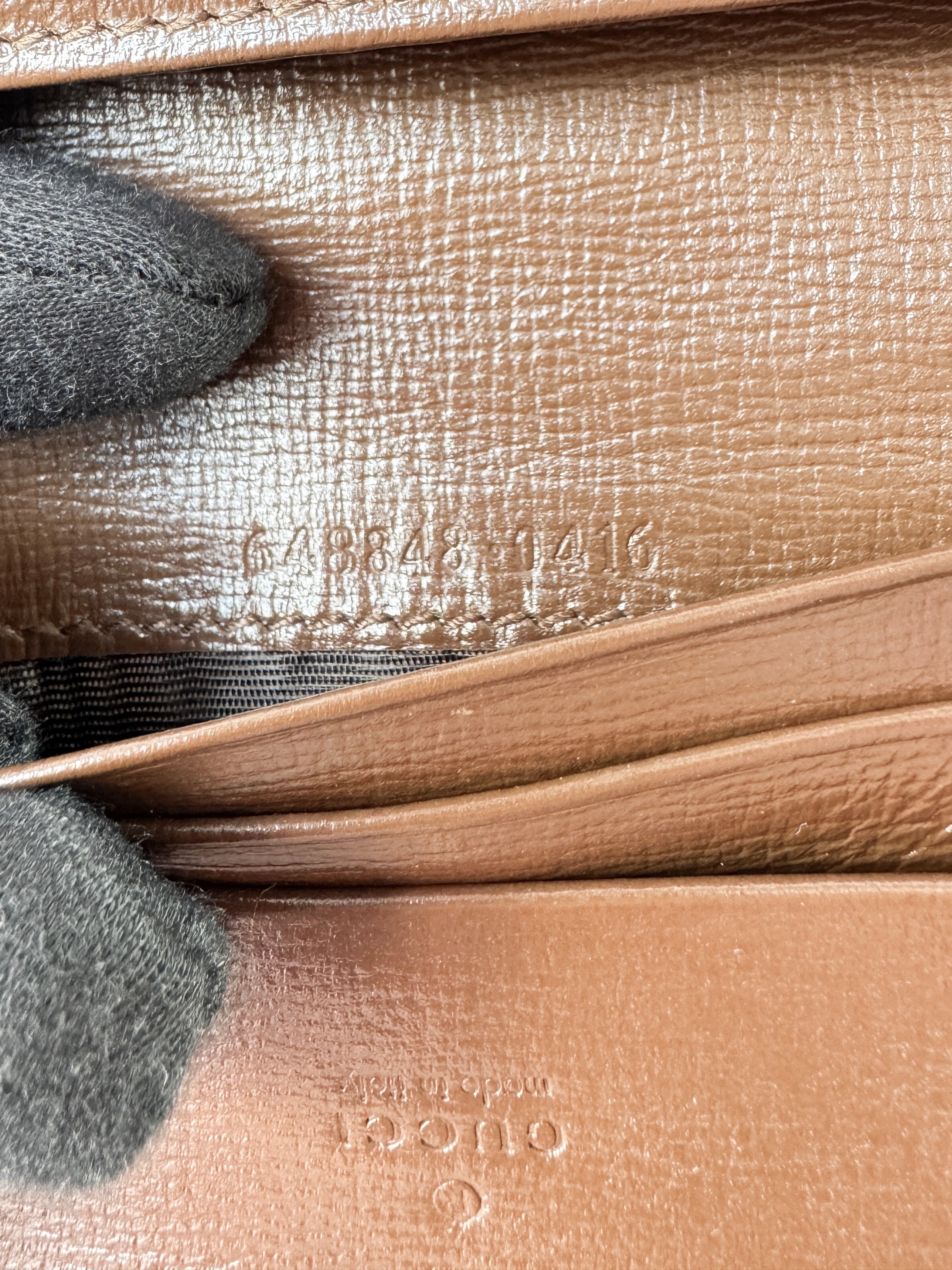 Gucci brown signature GG heart compact wallet 6488480416