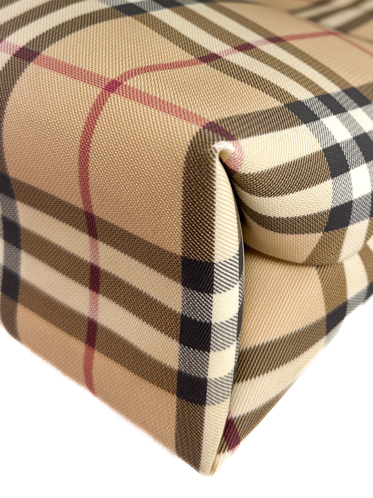 Burberry nova check coated tote T-02-01