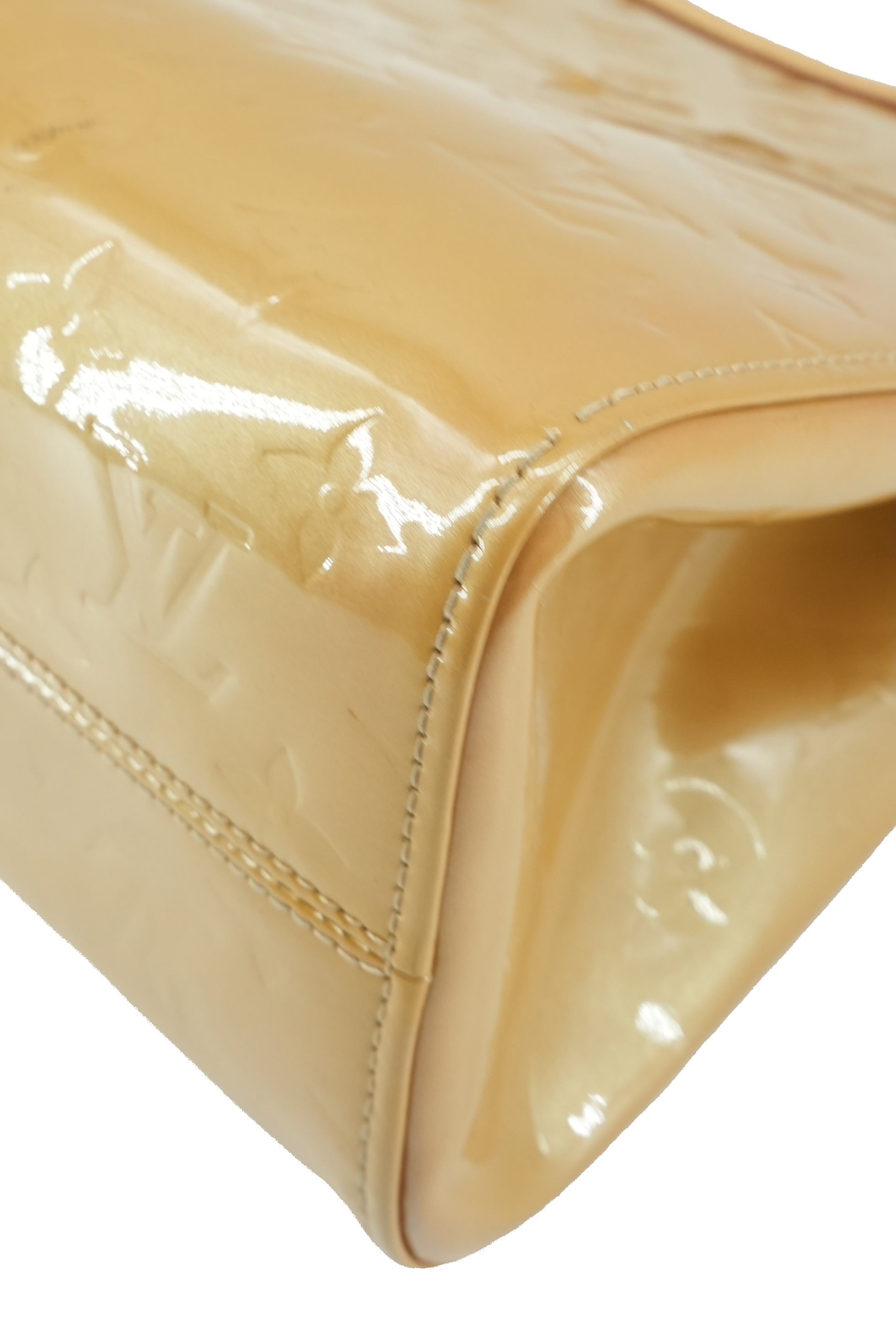 Louis Vuitton gold vernis Maple Drive LM0075