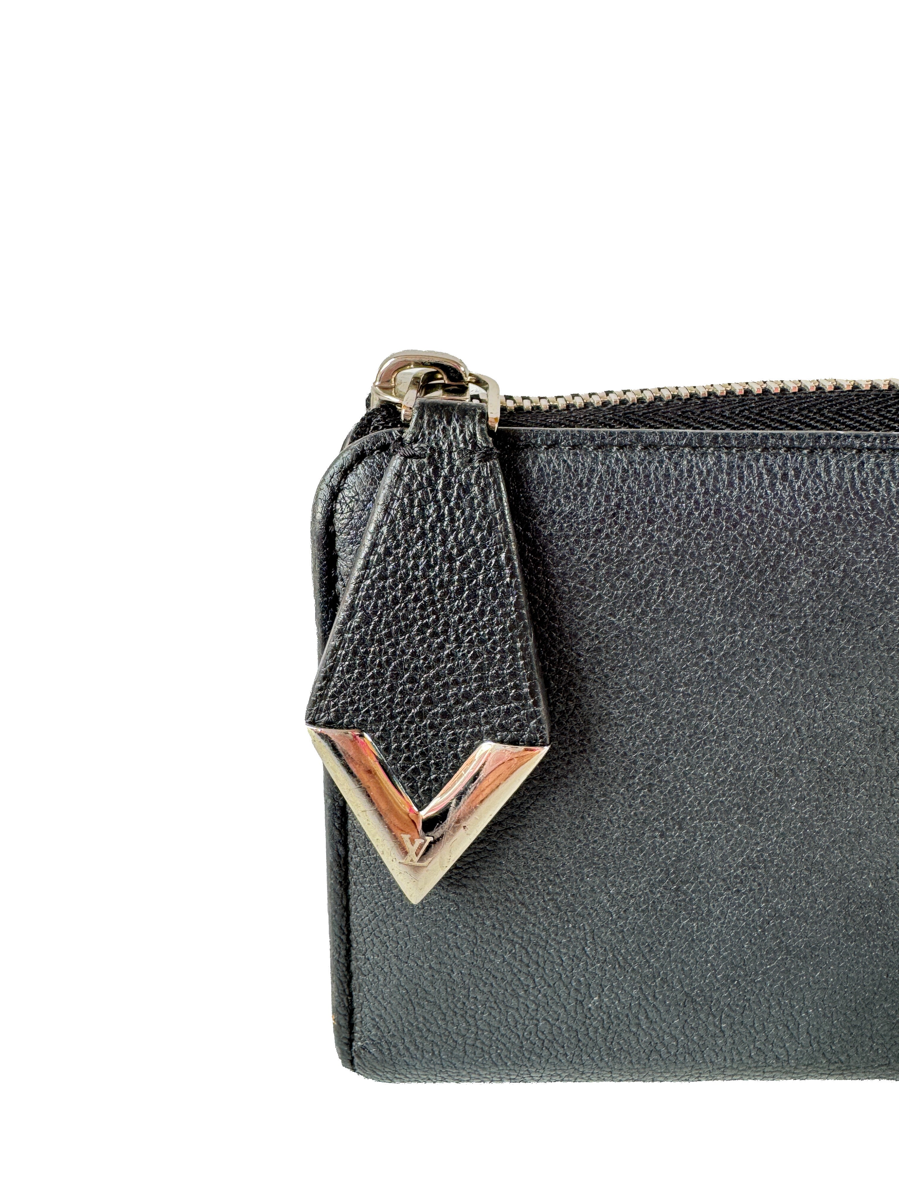 Louis Vuitton black leather Comete zip wallet MI1115