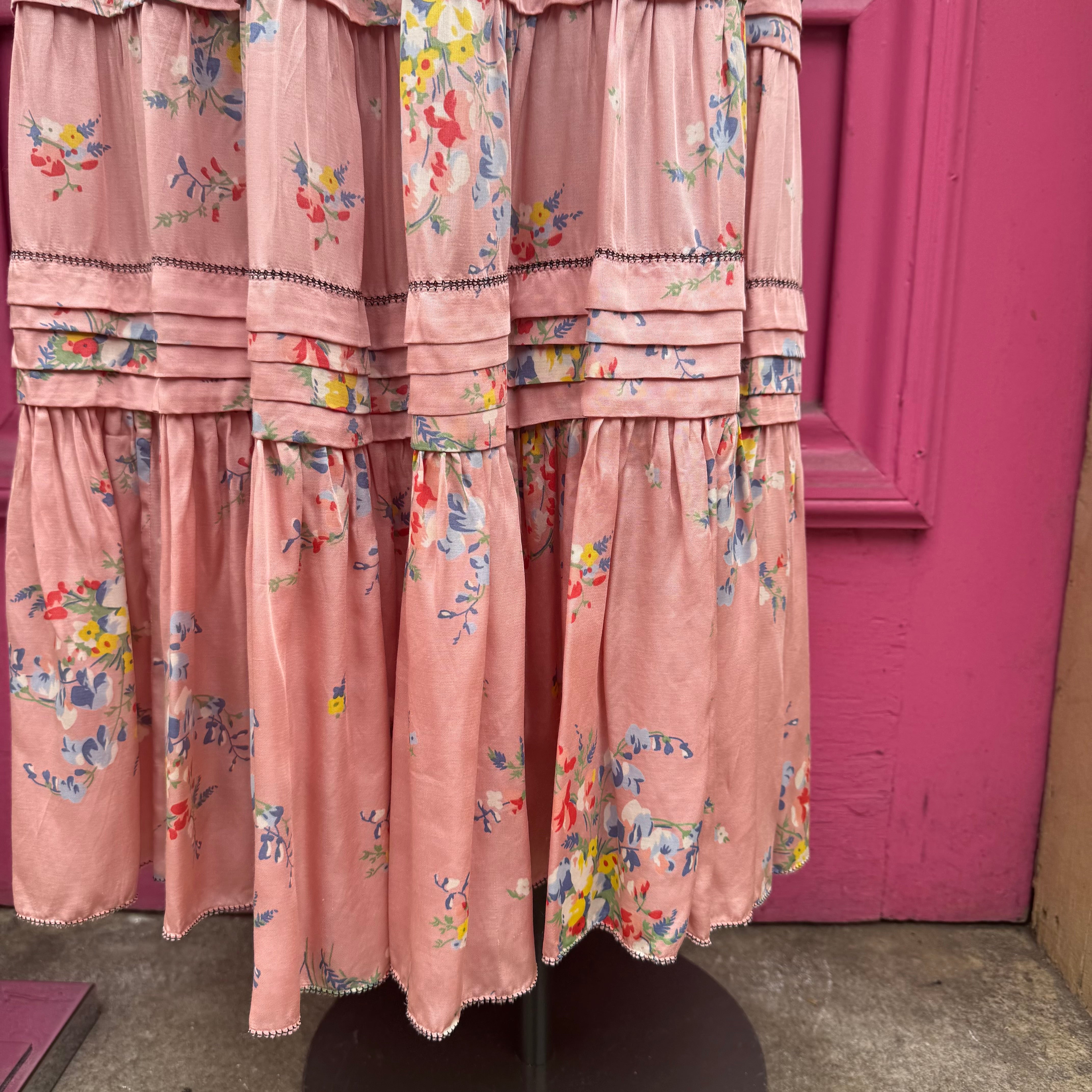 The Great pink floral skirt size M