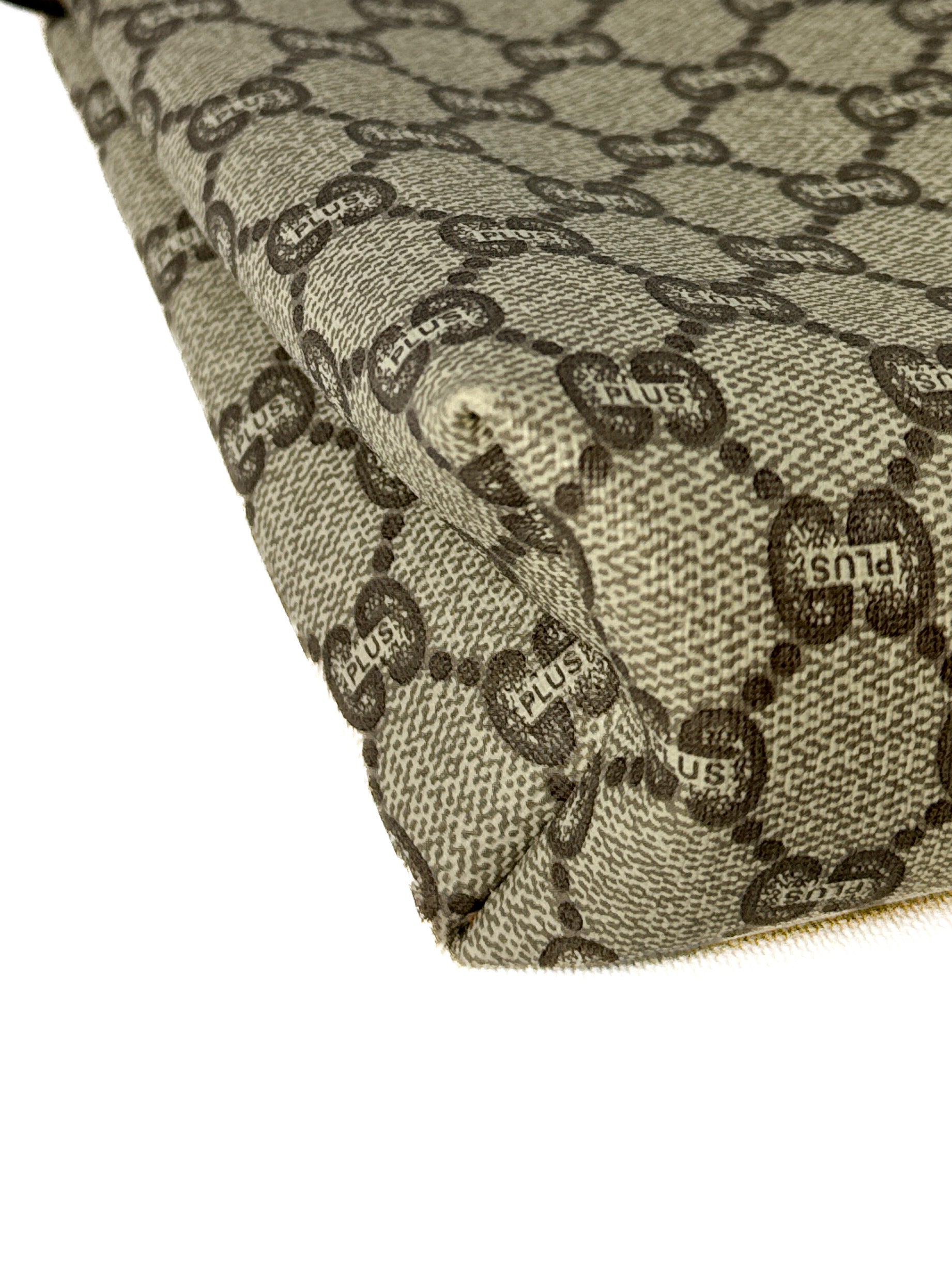 Gucci brown gray signature vintage 80s/90s zip pouch clutch