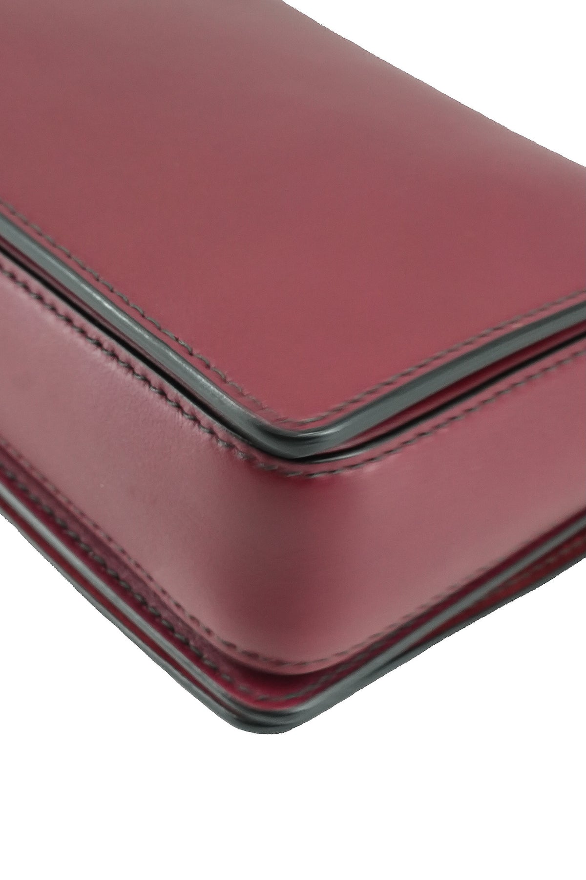 Dior red Dio(r)evloution flap bag 19-MA-0157