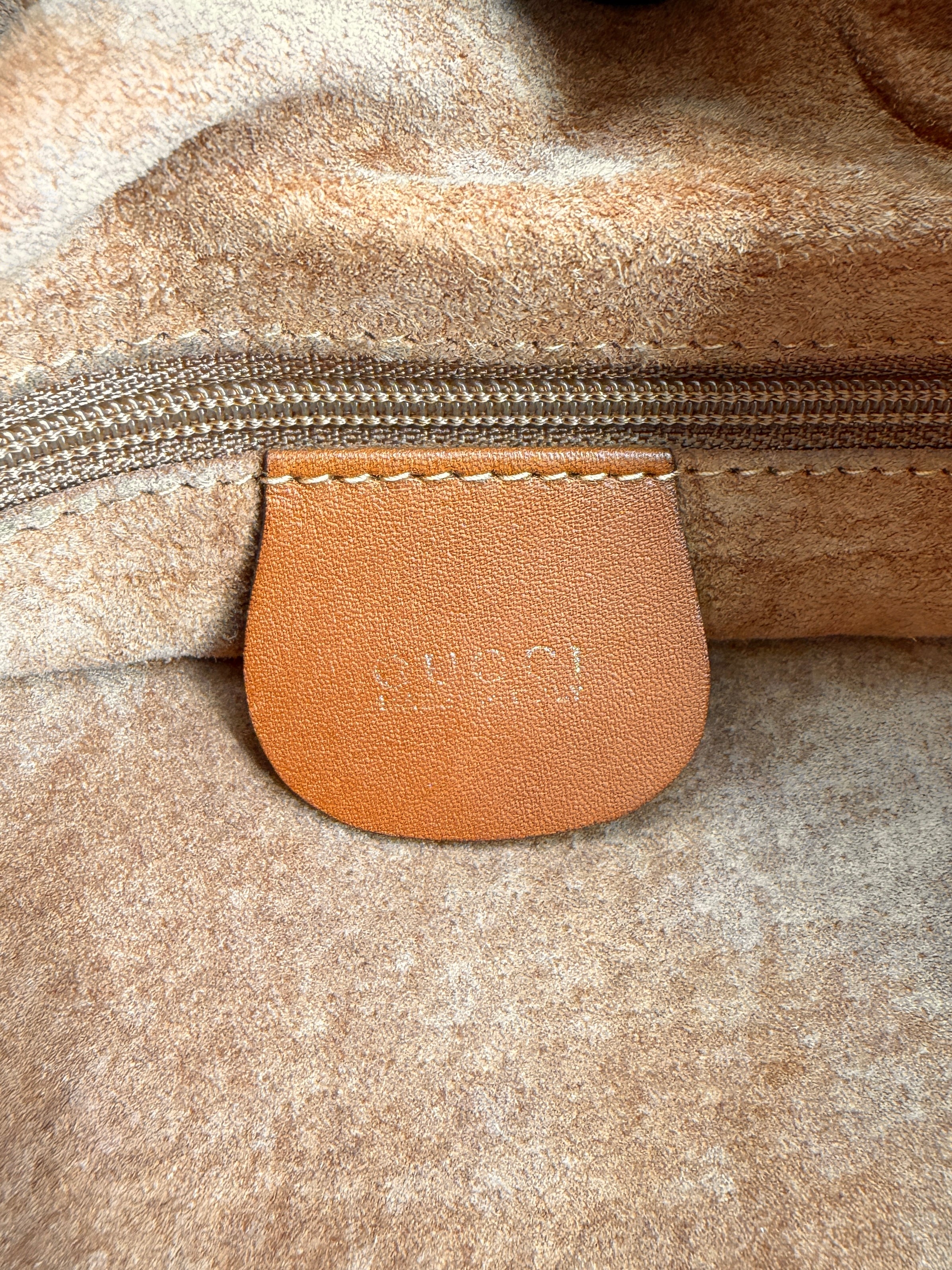 Gucci brown leather vintage shoulder bag 001-090-1441