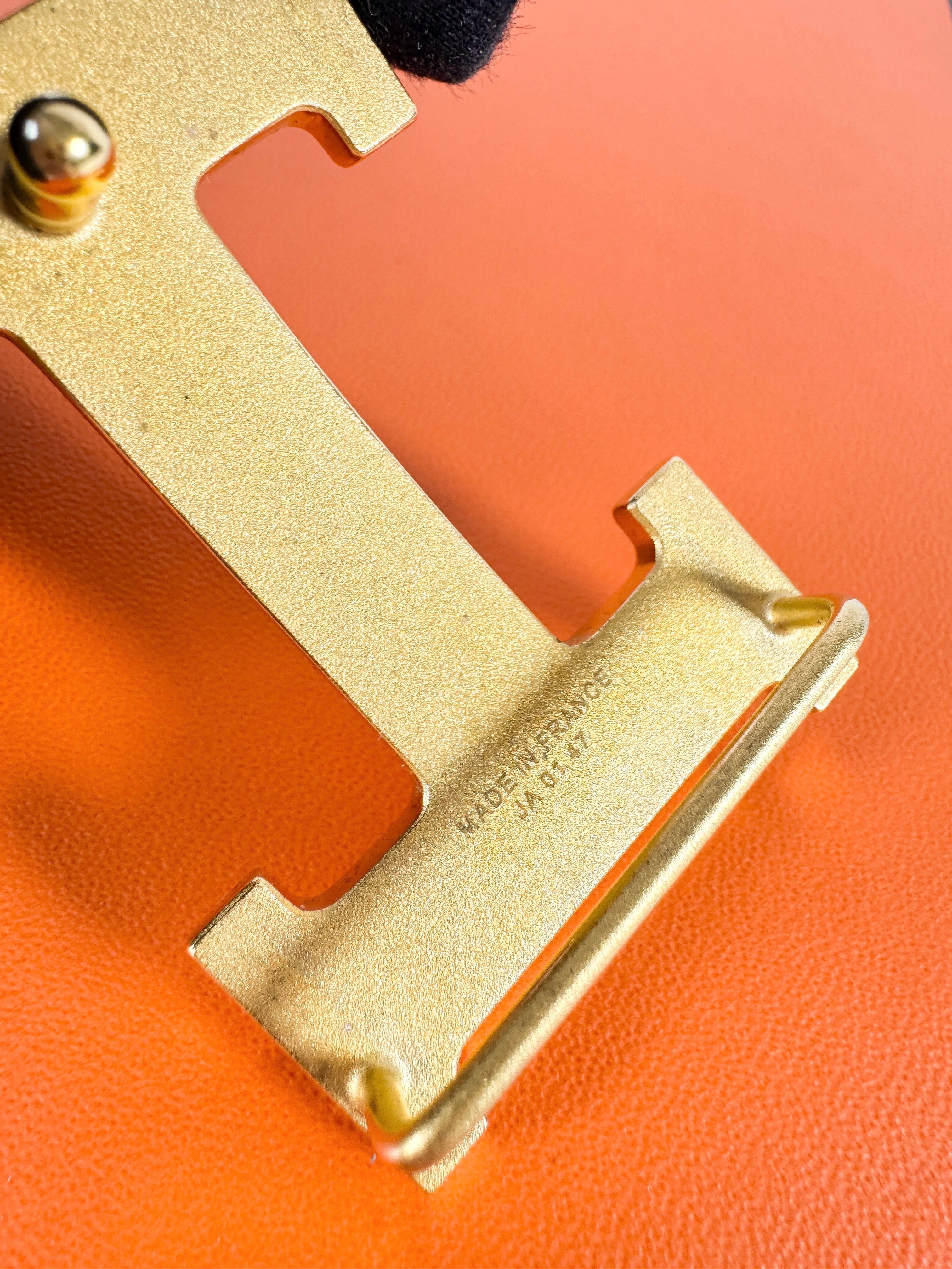 Hermès black Reversible Box 135 Togo Calfskin Constance  Belt  A AA O2O SZ85