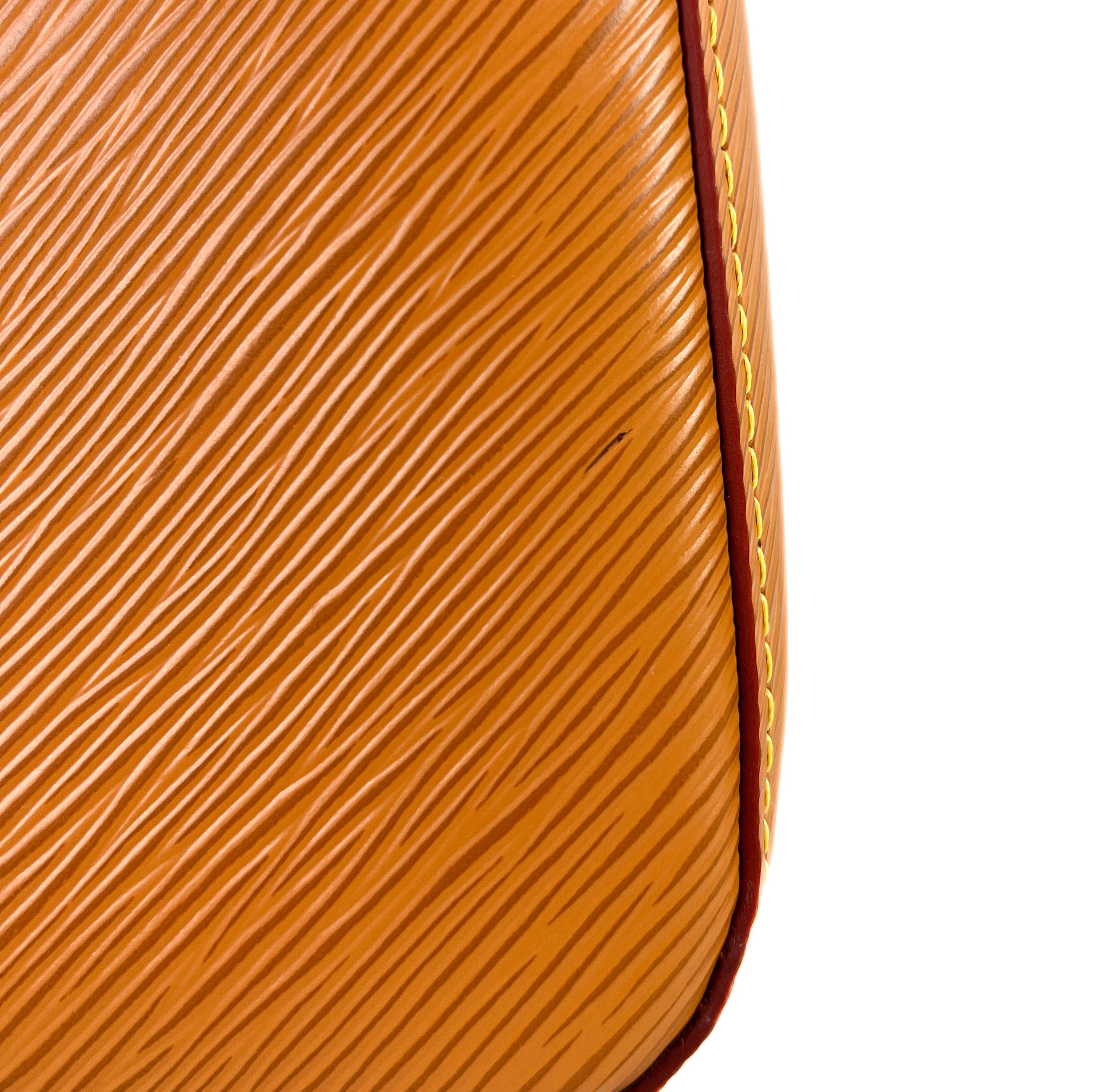 Louis Vuitton Marelle gold honey epi bag