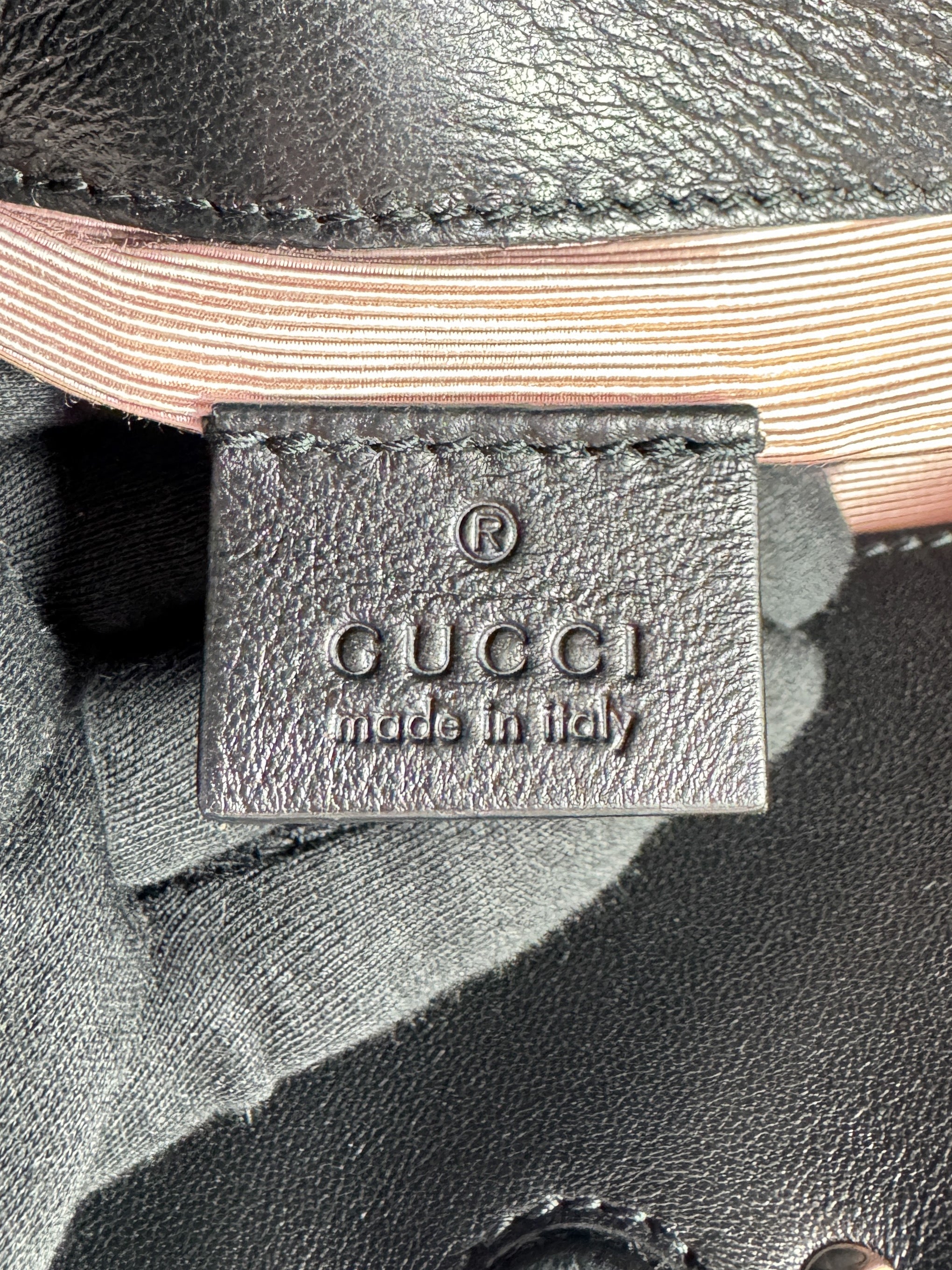 Gucci black lambskin small linea matisse top handle bag 631663520981