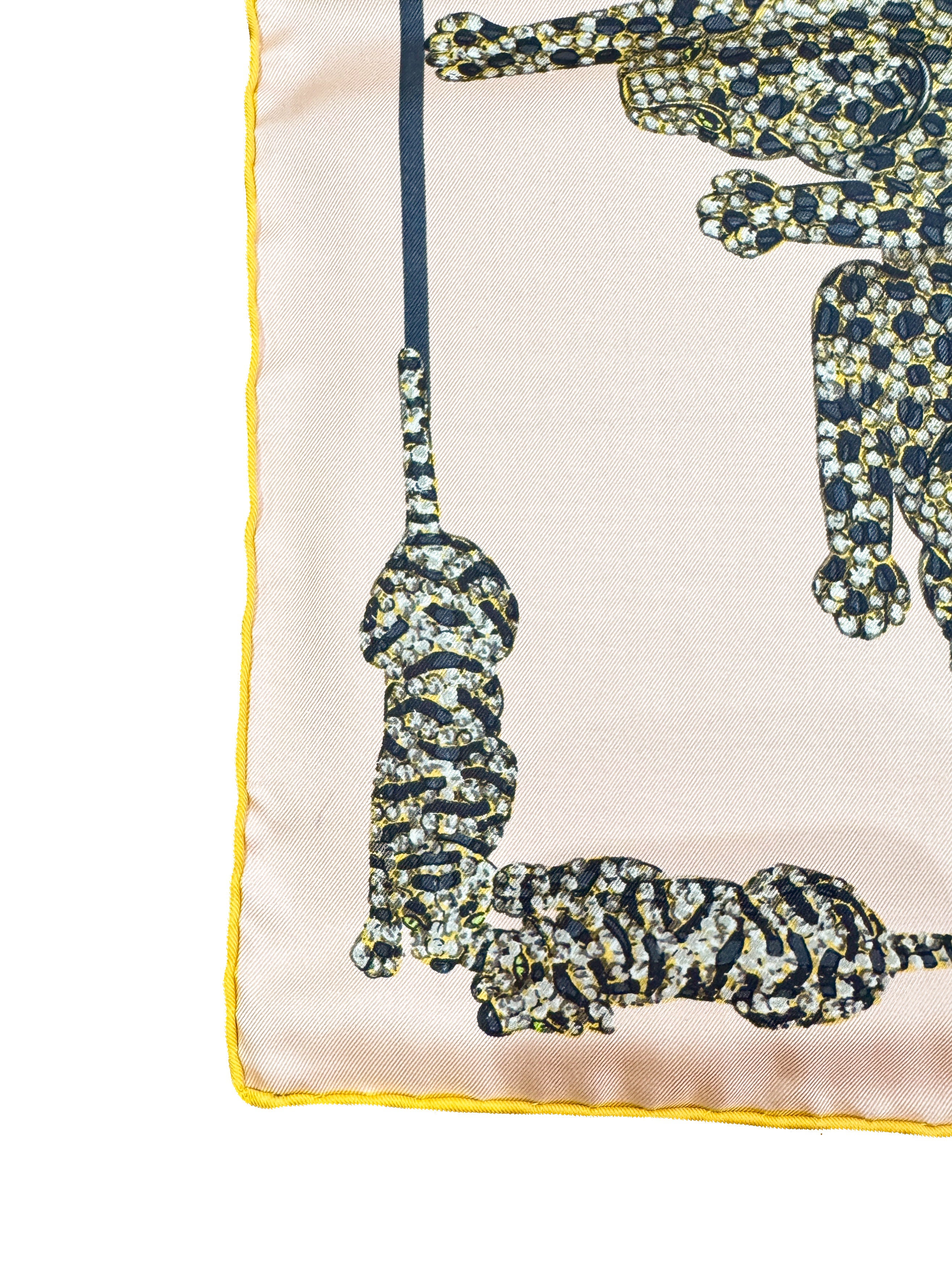 Cartier Panthère light pink silk vintage scarf 90cm