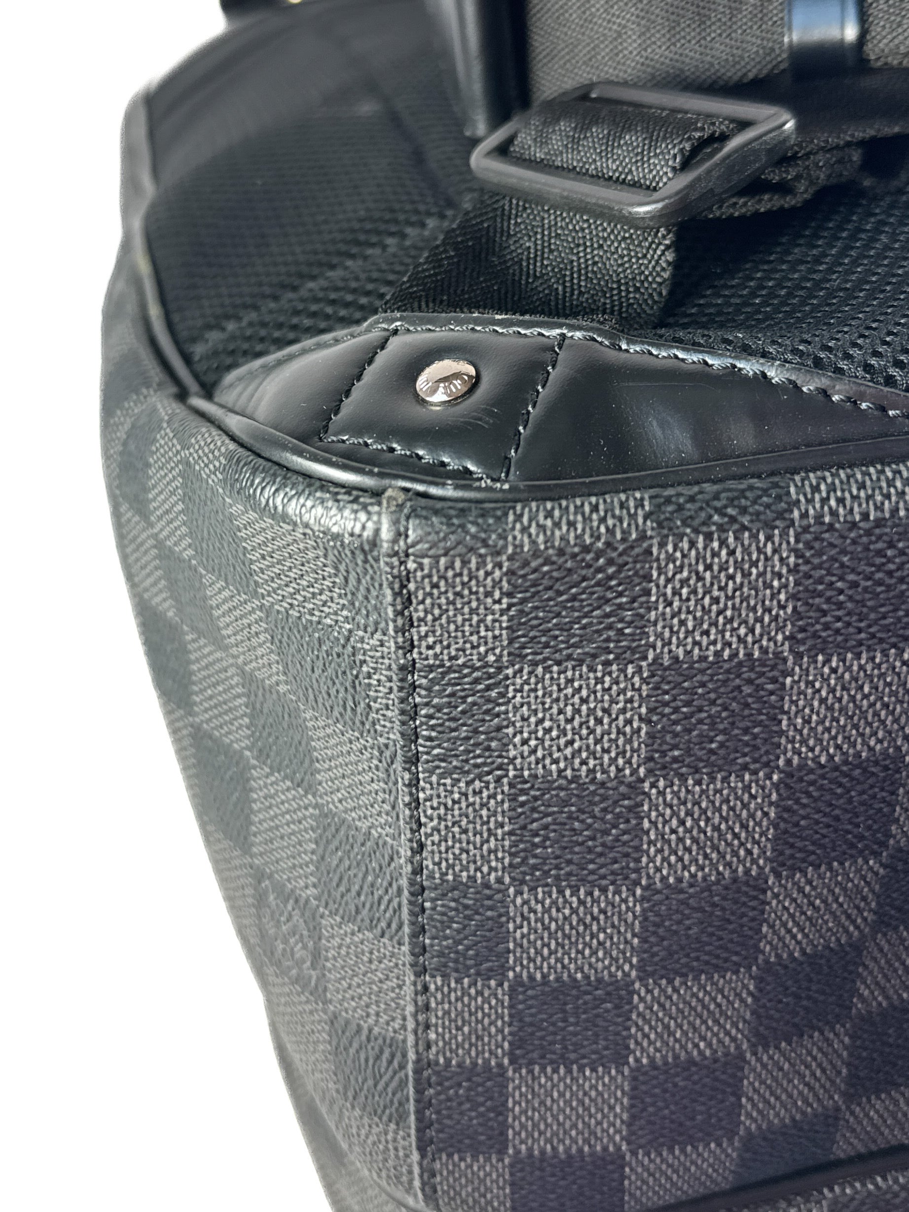 Louis Vuitton damier graphite Michael backpack RI1163