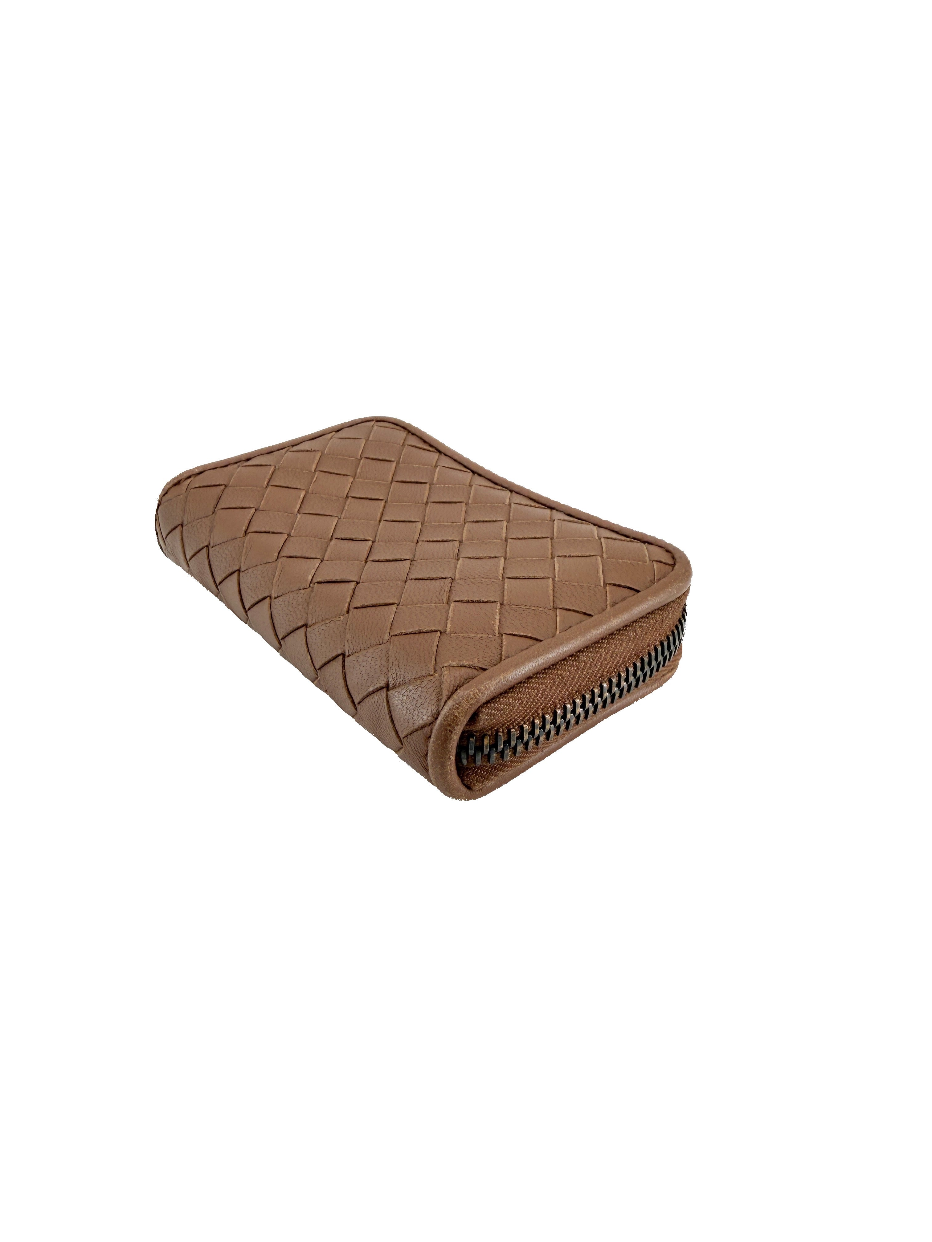 Bottega Veneta brown Intrecciato card wallet B01195331N
