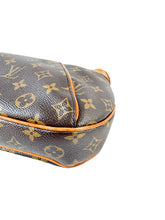 Louis Vuitton monogram Thames PM MI3049