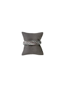 David Yurman sterling silver, black onyx Waverly hinged cuff