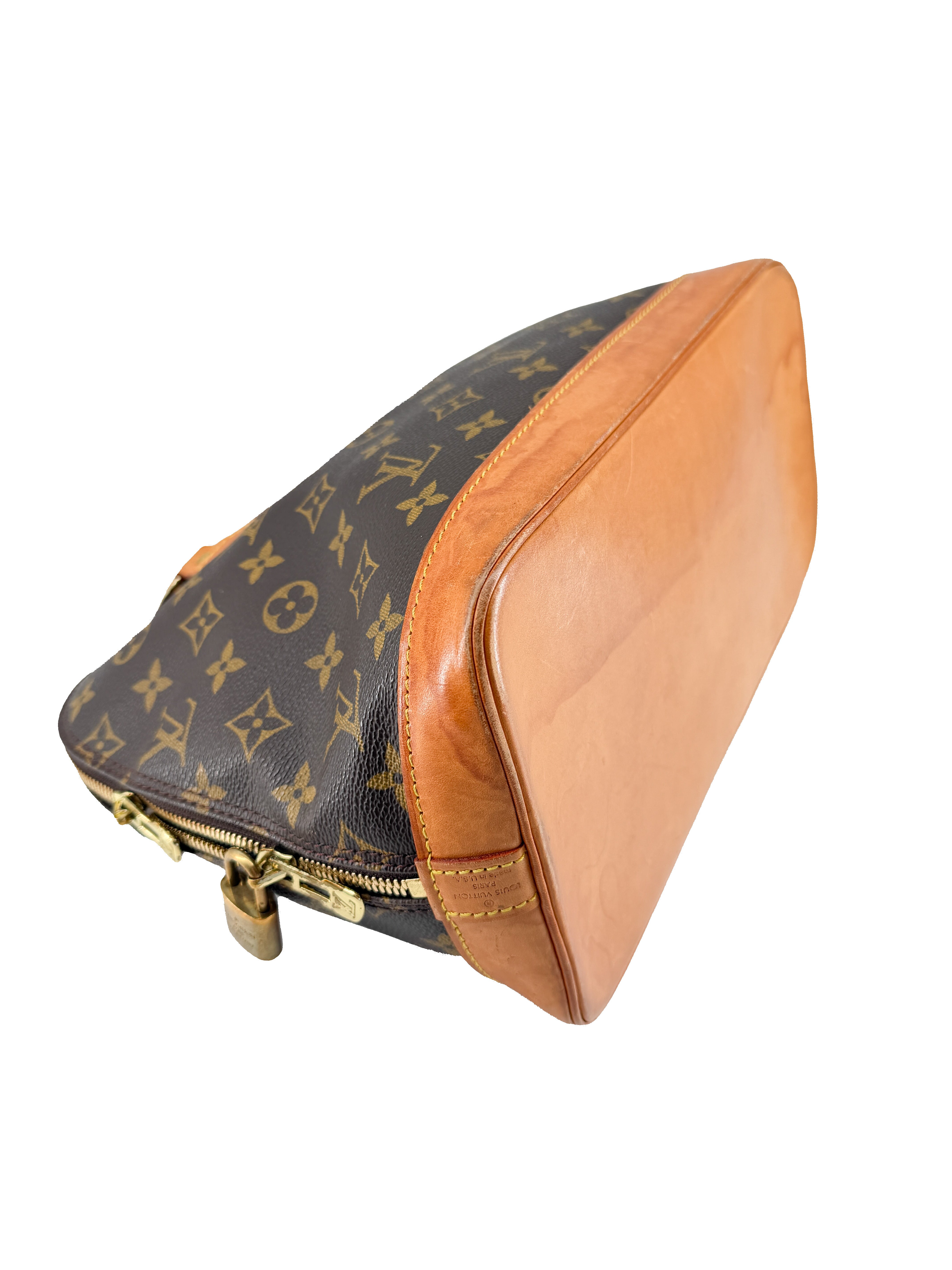 Louis Vuitton monogram Alma w/strap SD0040