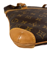 Louis Vuitton monogram vintage Coussin GM VI0044