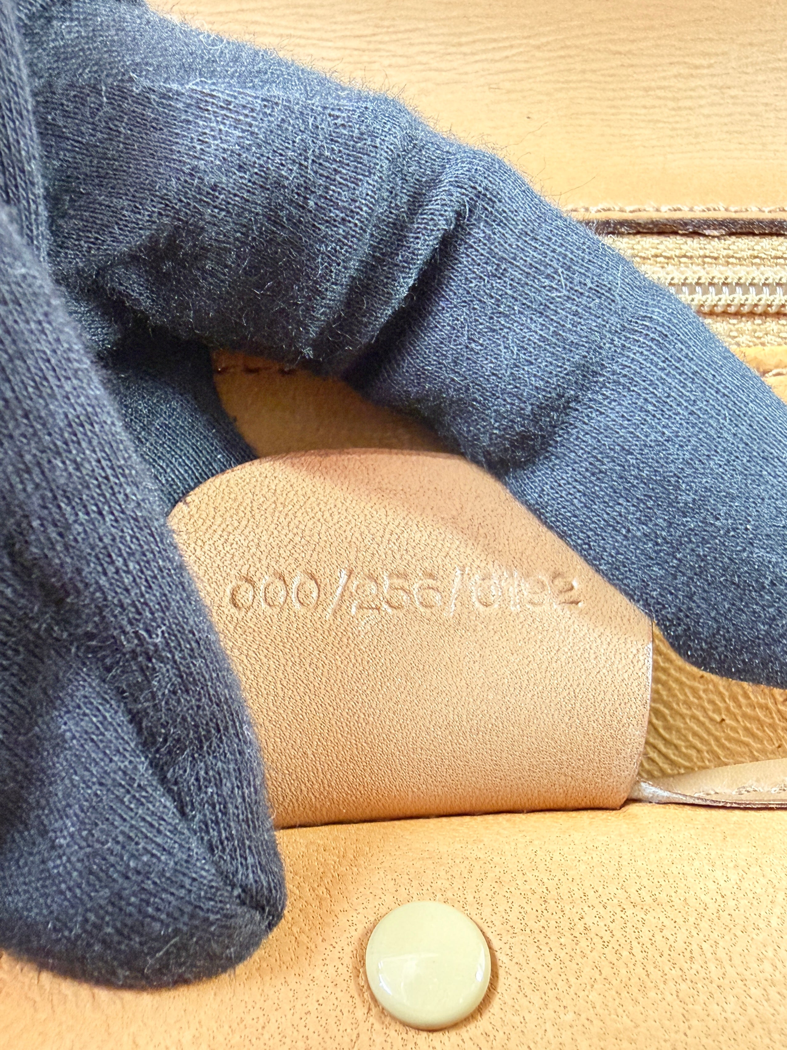 Gucci brown leather vintage Lady Lock large 000/256/0192