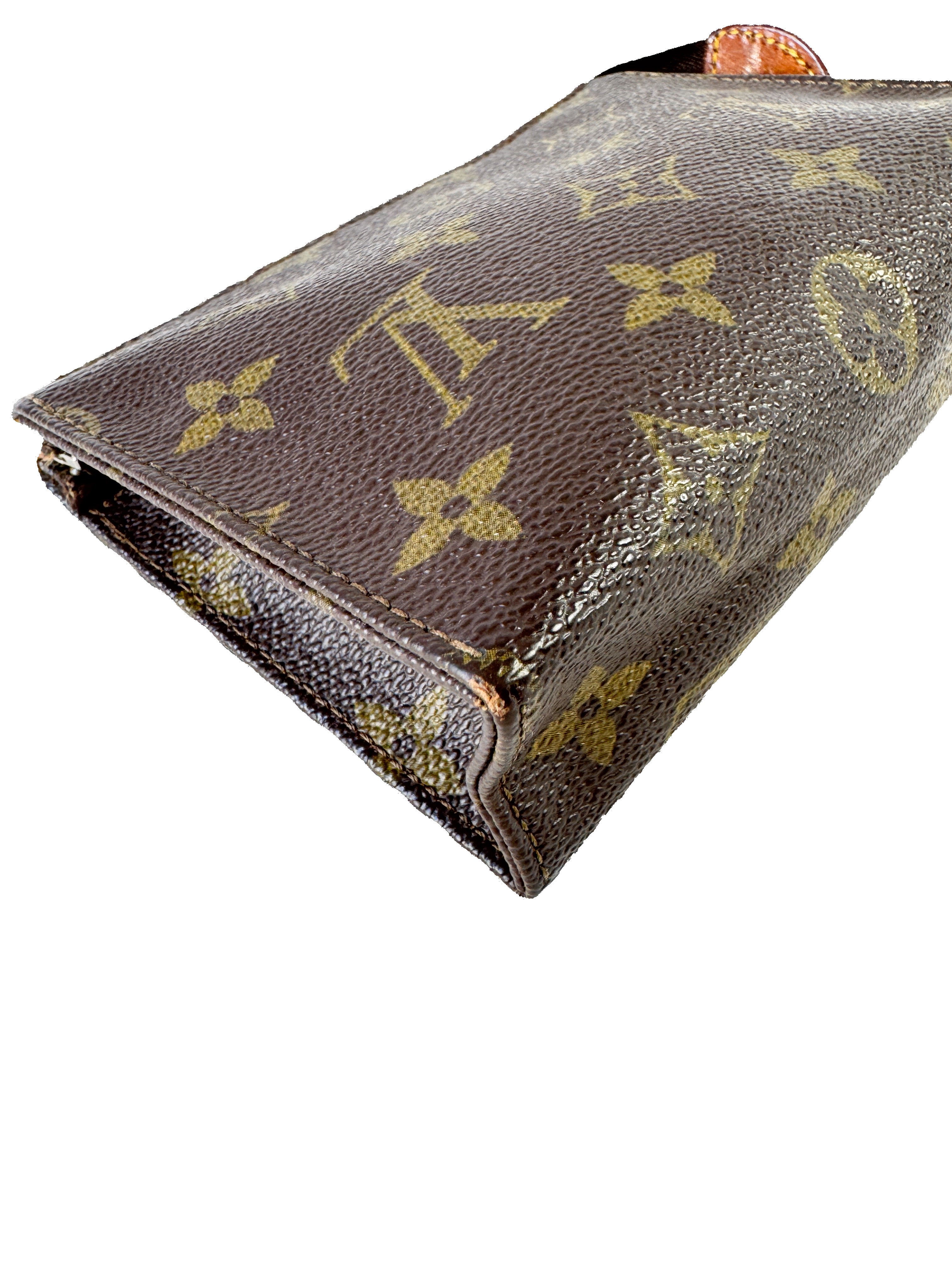 Louis Vuitton monogram toiletry pouch 15 842