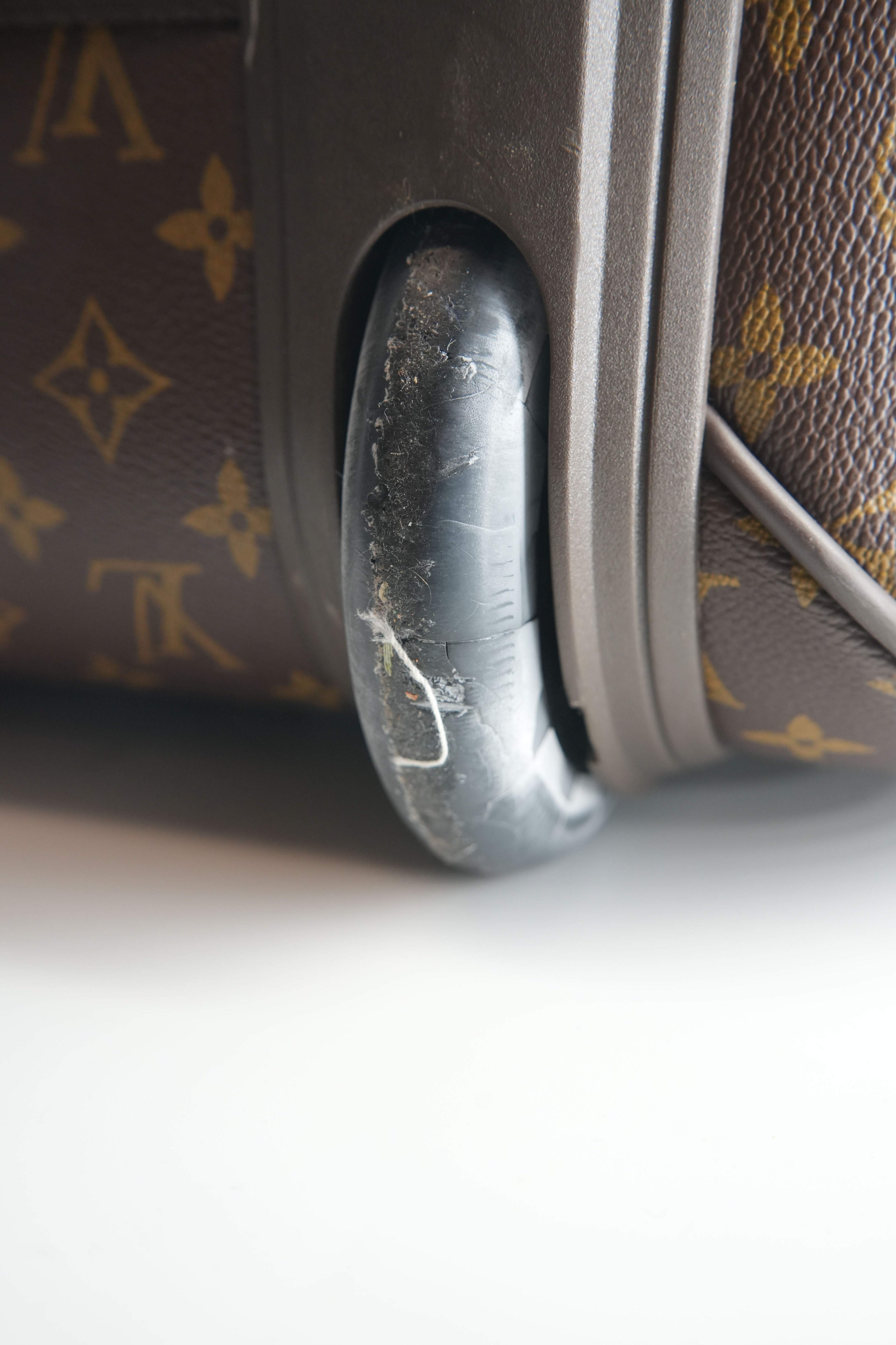 Louis Vuitton monogram Pégase 60 rolling suitcase SP1024
