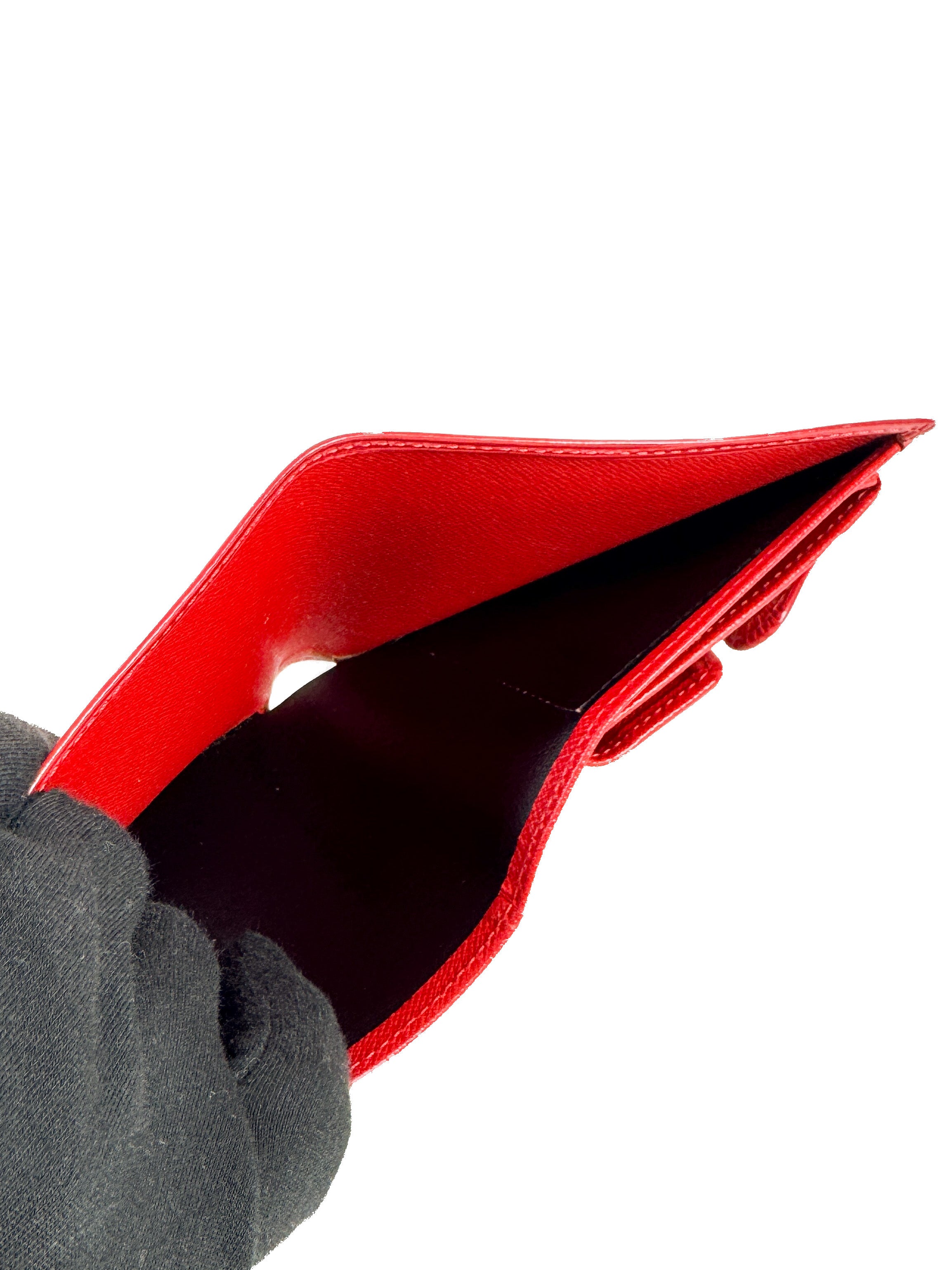 Louis Vuitton red epi leather vintage wallet MI0043