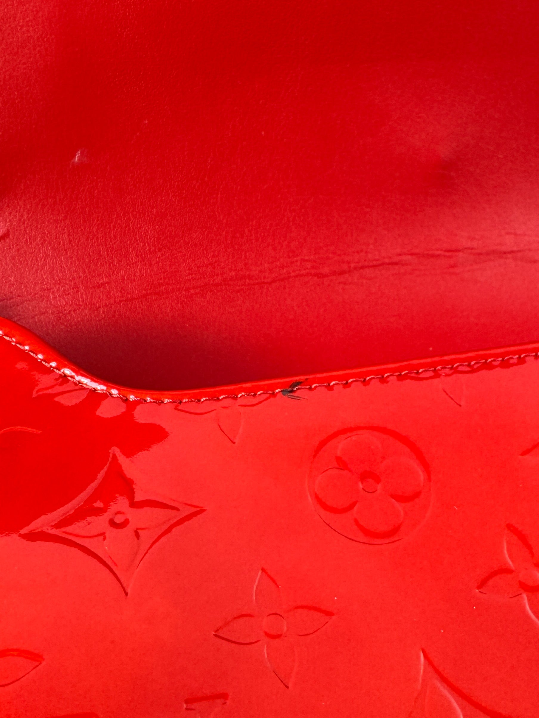 Louis Vuitton red vernis Thompson street shoulder bag CA0031