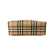 Burberry nova check coated tote T-02-01