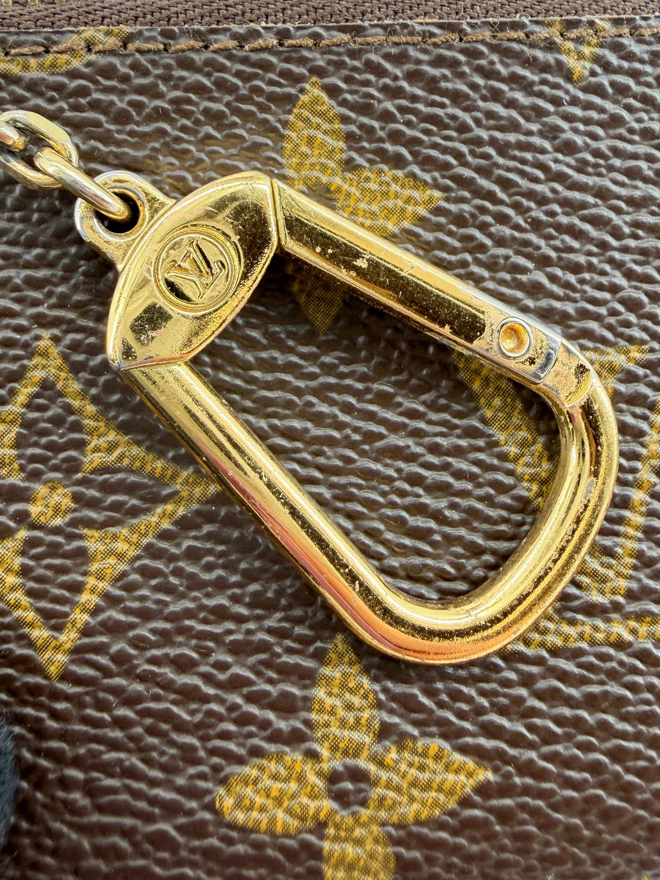 Louis Vuitton monogram Key Cles 0903ET