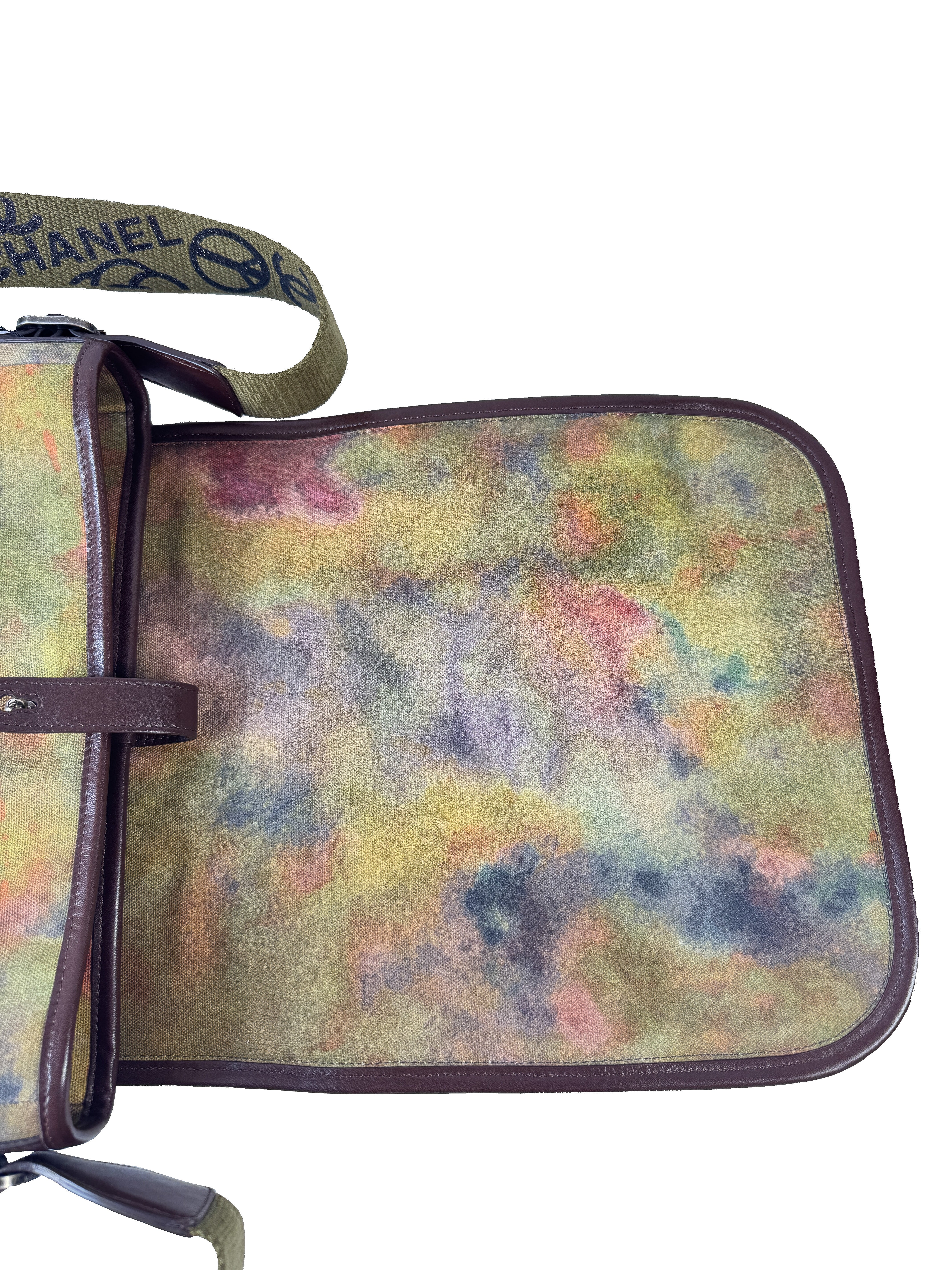 Chanel Washed Toile Graffiti On The Pavements Messenger Khaki Multicolor