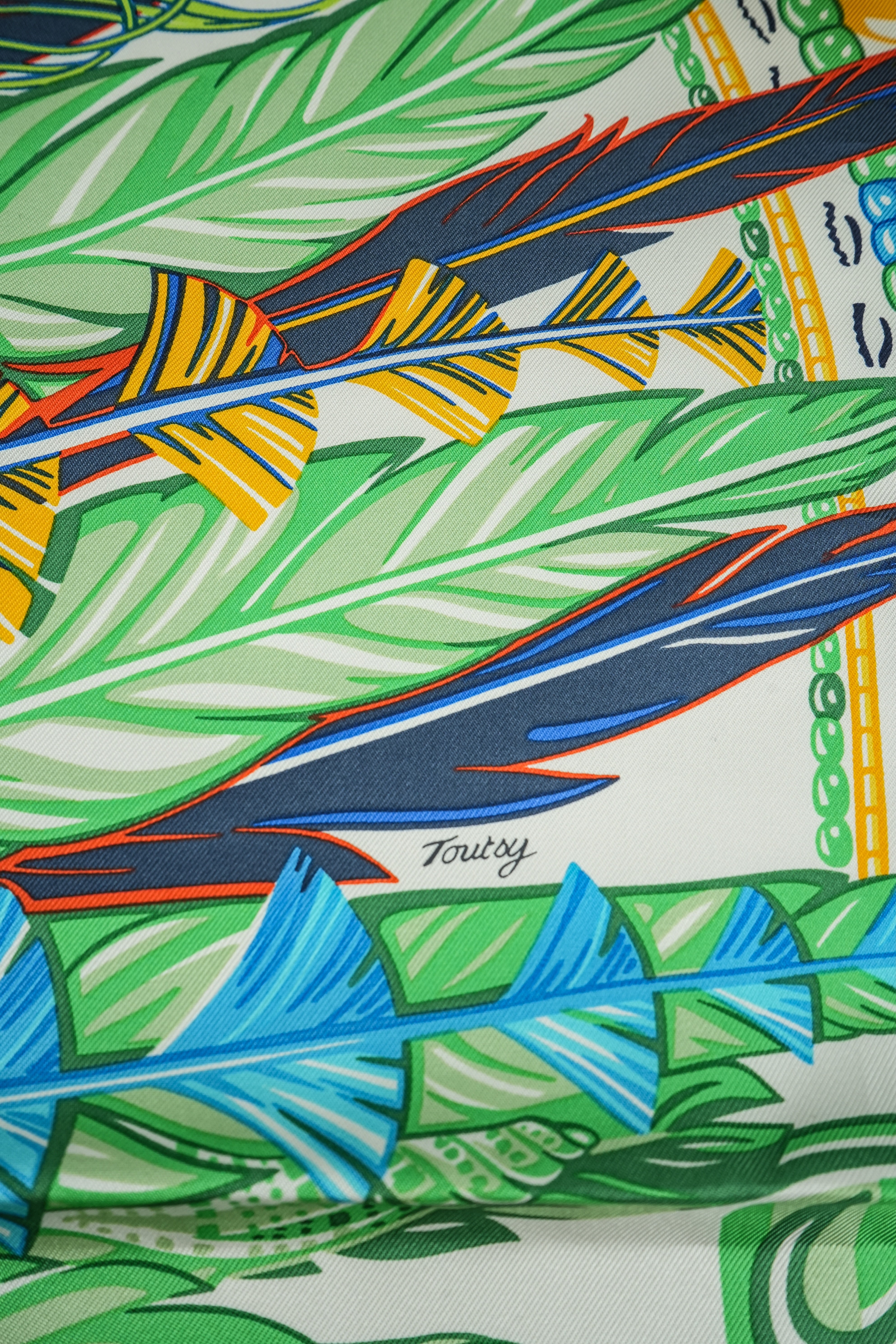 Hermès Danse Pacifique 90cm silk scarf