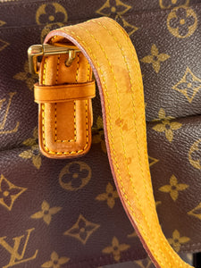 Louis Vuitton monogram multipli-cite tote MB0094