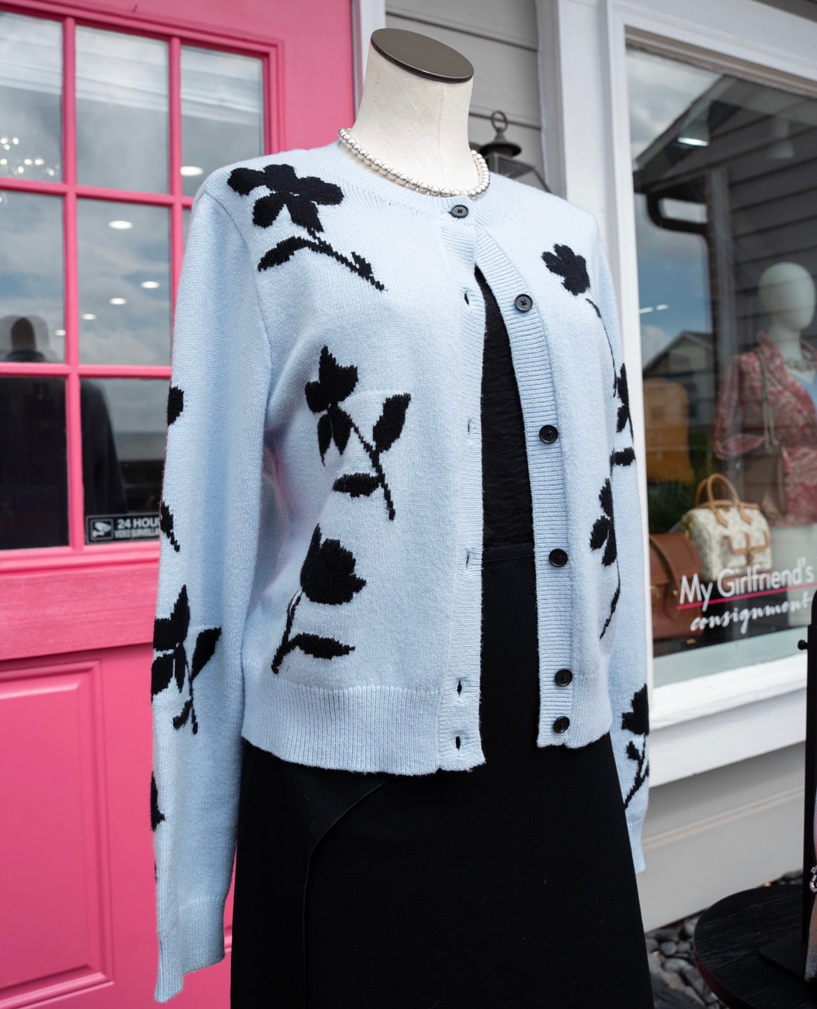Ann Taylor blue black floral cardigan size L