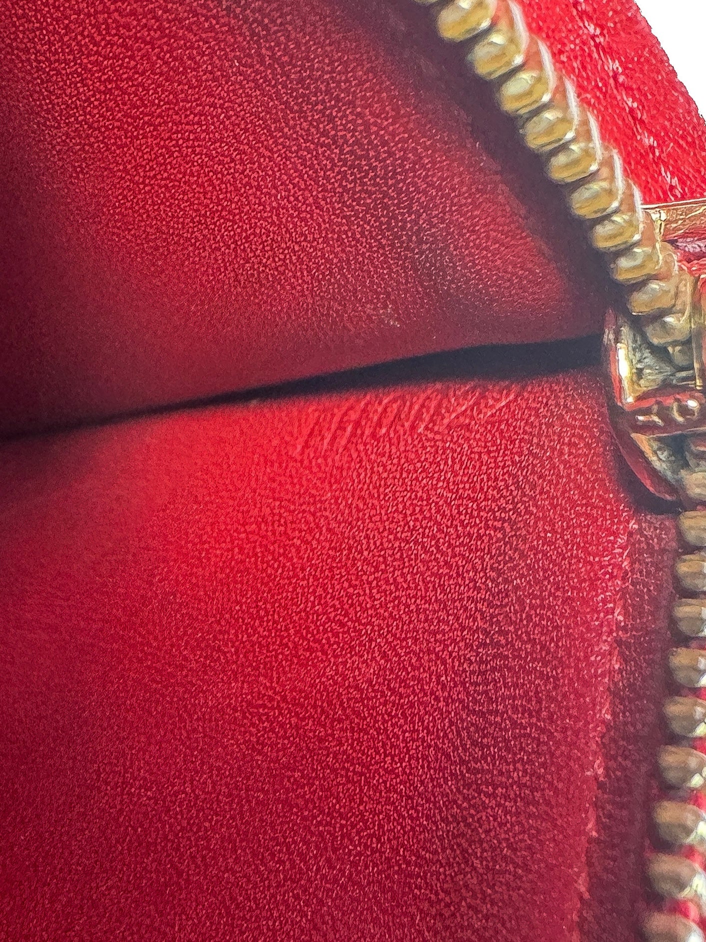 Louis Vuitton red vernis Sarah wallet TH0022 *as is*