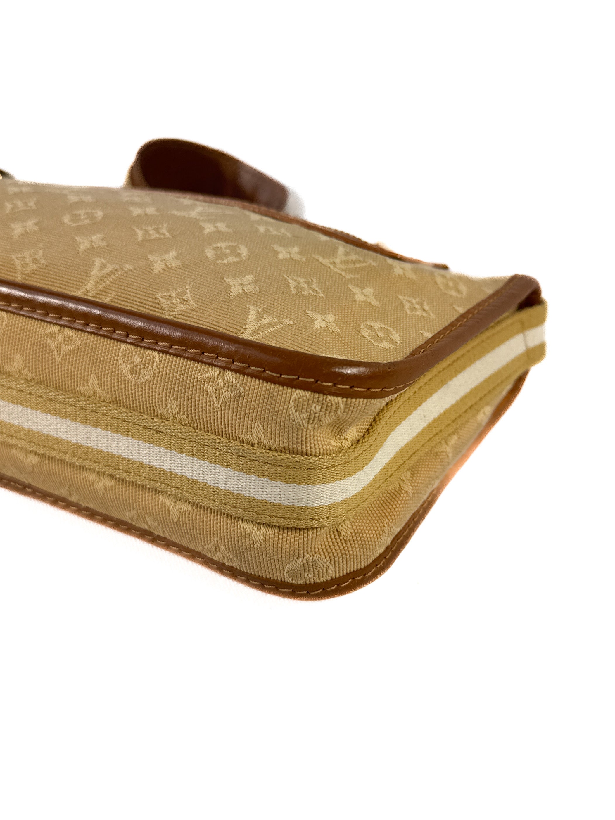 Louis Vuitton beige monogram mini pochette Kathleen TH0074