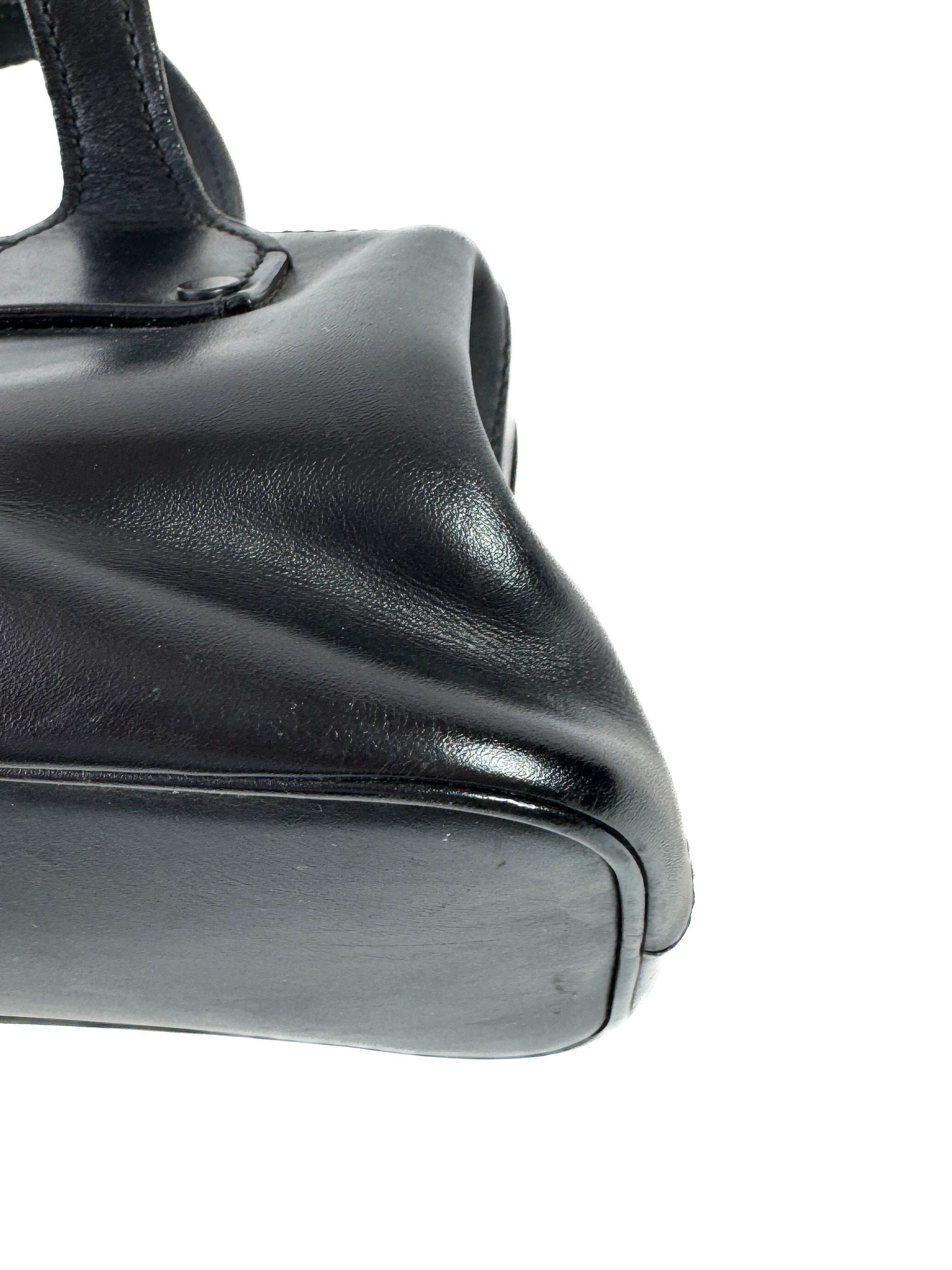 Gucci black leather doctor satchel 105378 002058