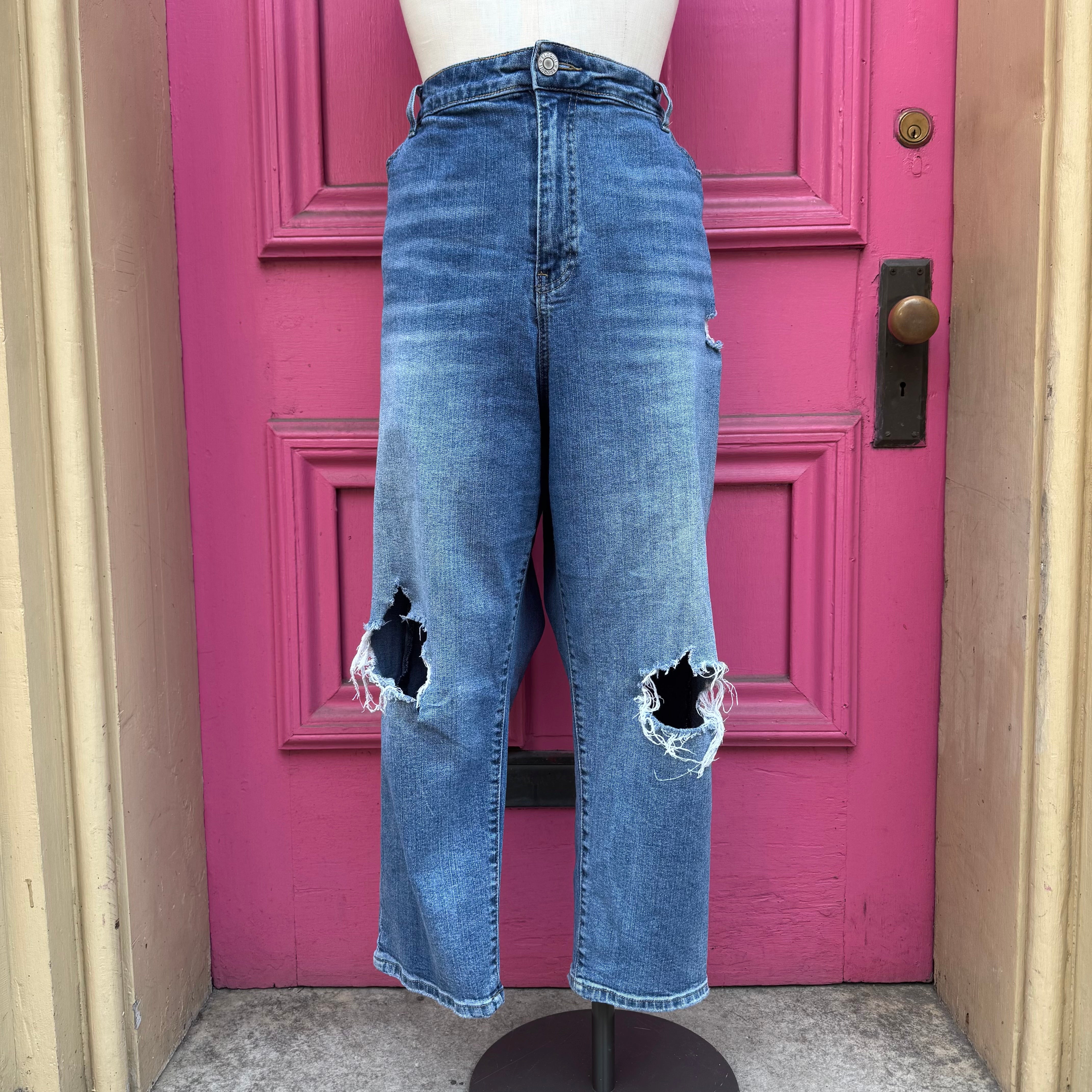 ELOQUII distressed jeans size 22