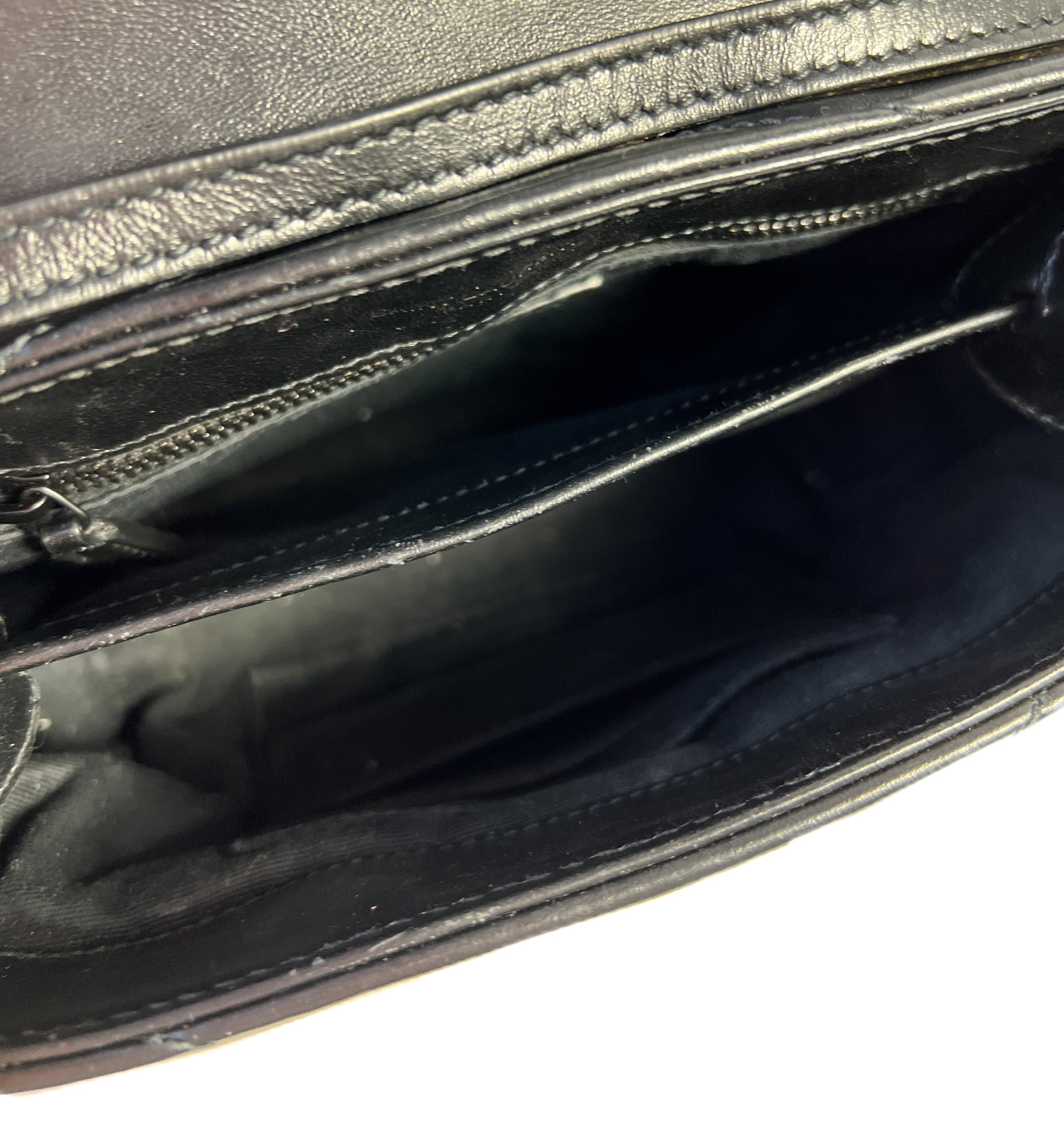 Saint Laurent black leather toy loulou crossbody