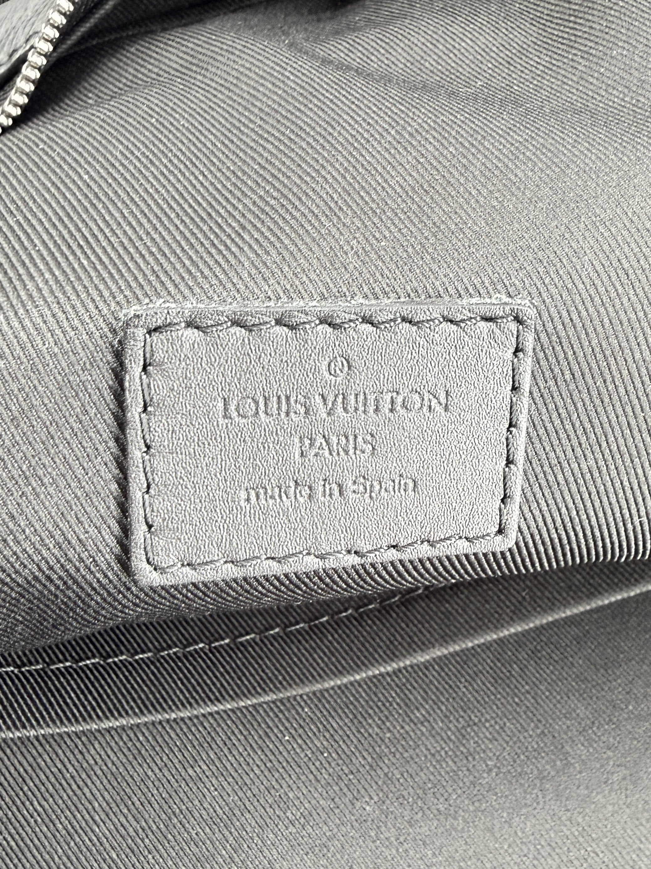 Louis Vuitton black damier infini Campus backpack CA0210