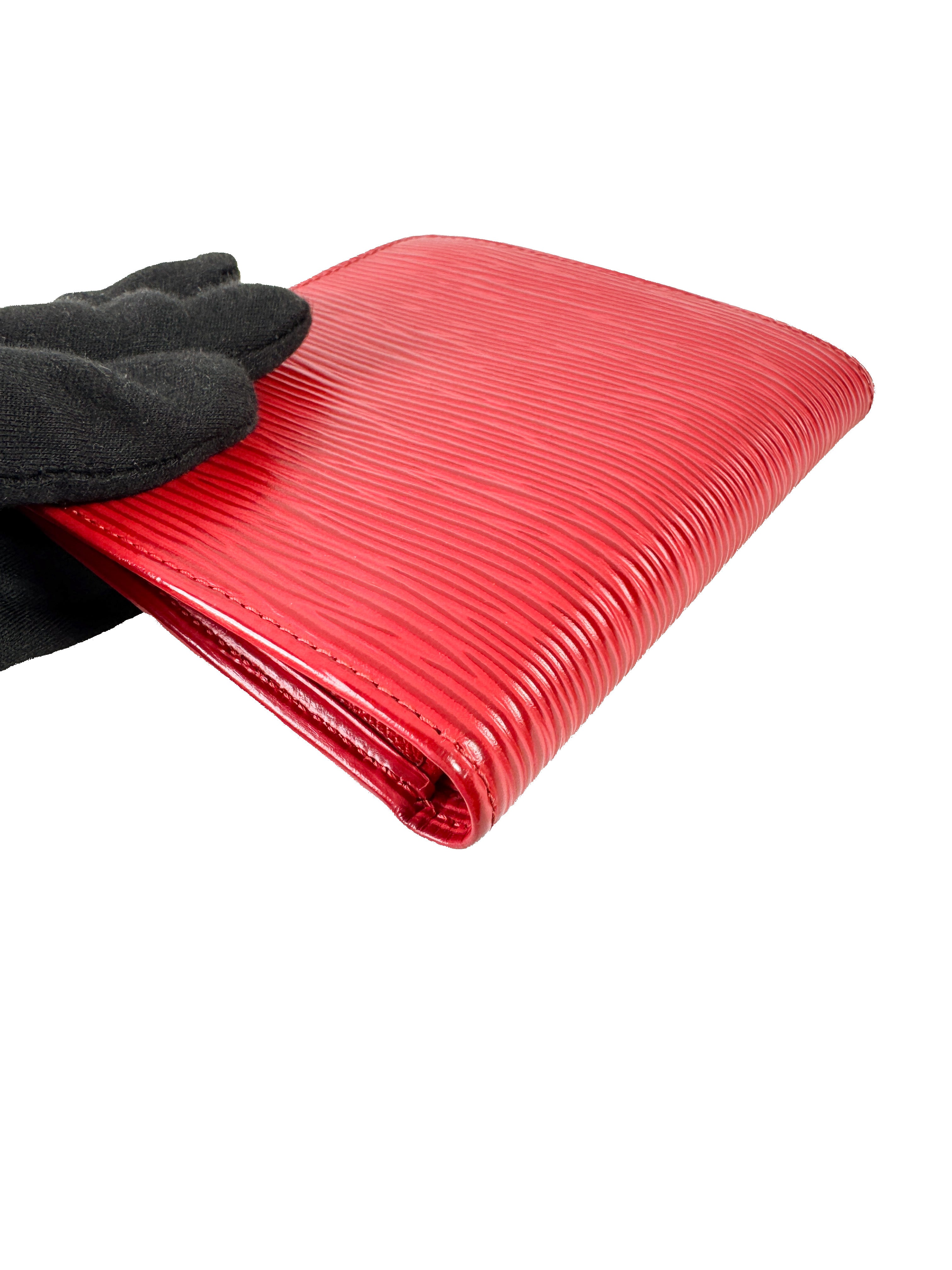 Louis Vuitton red epi leather vintage wallet MI0043