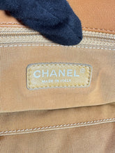 Chanel brown quilted chain around maxi flap shoulder bag 17236173