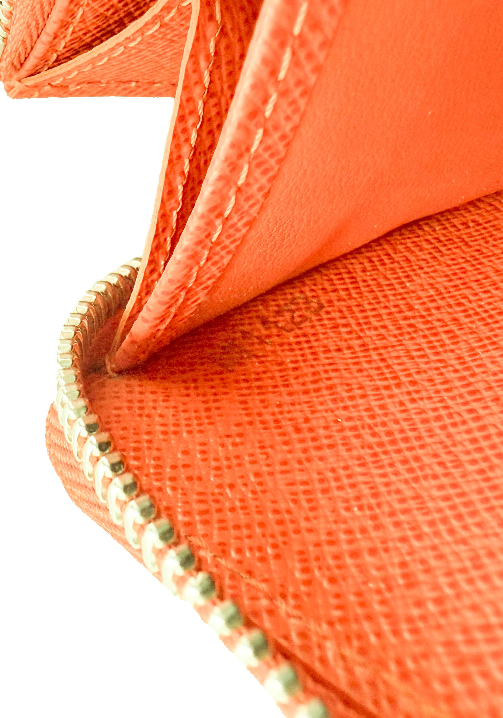 Louis Vuitton epi leather orange zippy wallet MI1123