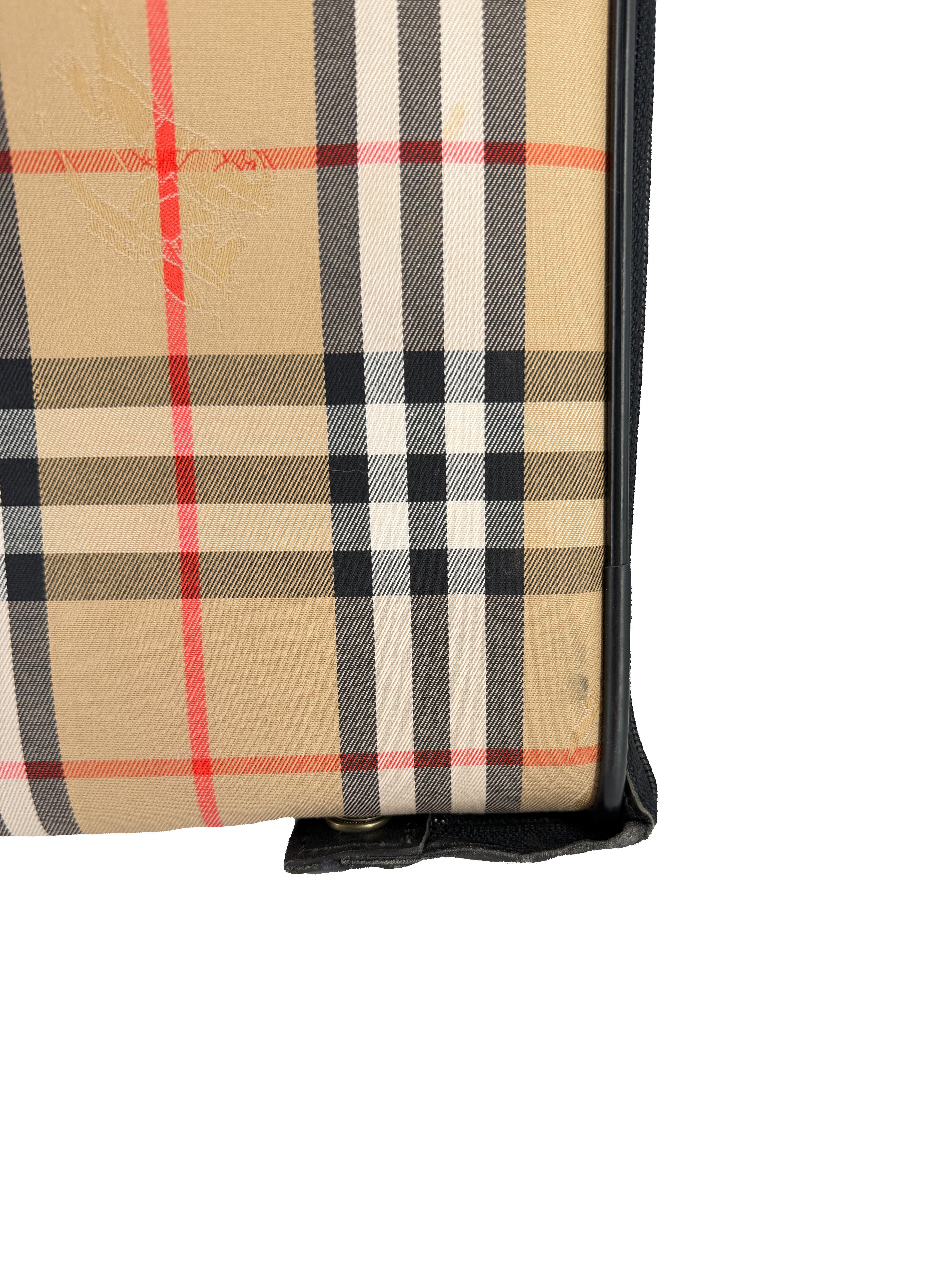 Burberry vintage Nova Check foldable garment bag