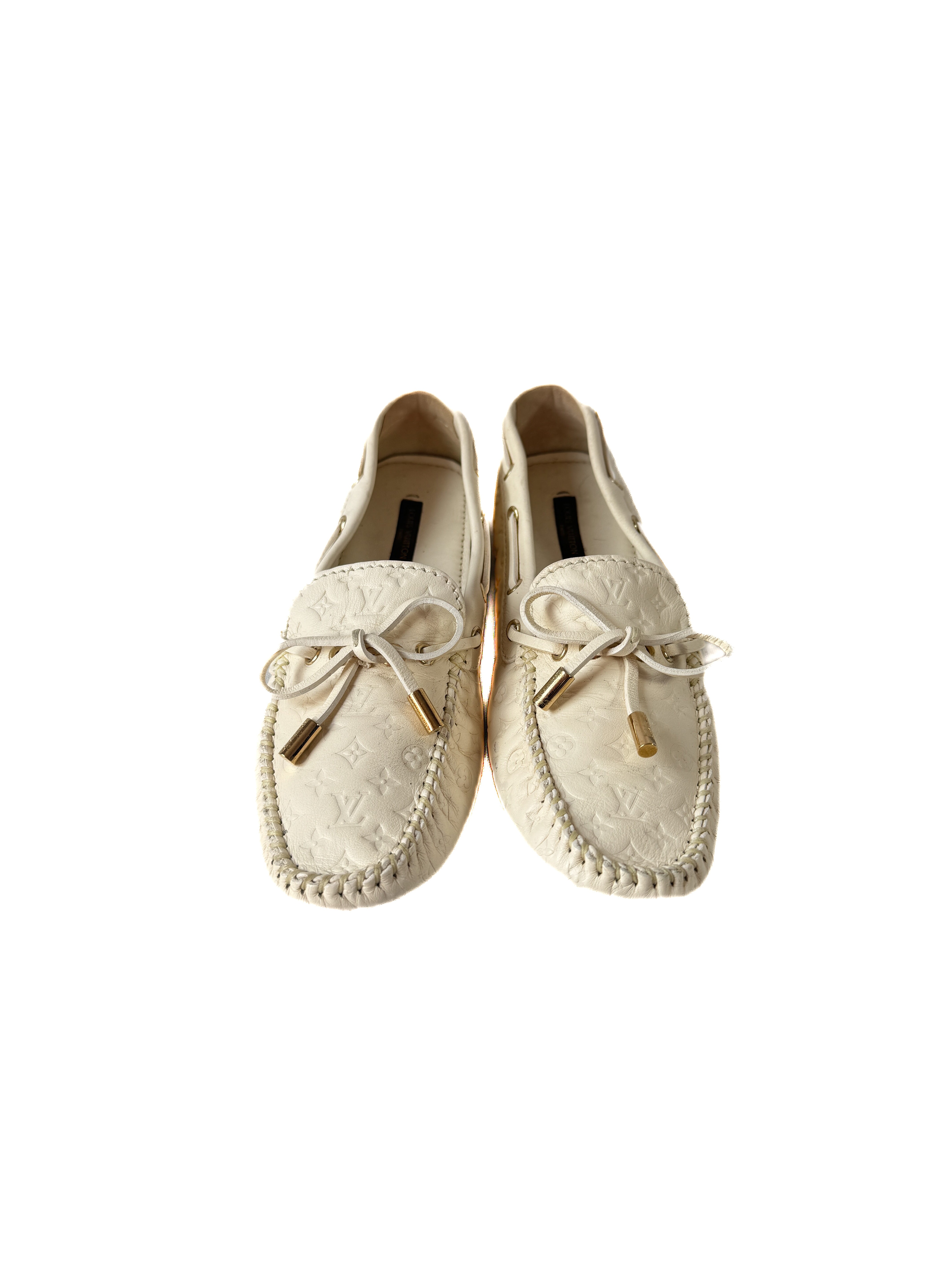 Louis Vuitton cream leather Gloria loafers size 37.5 ND0142