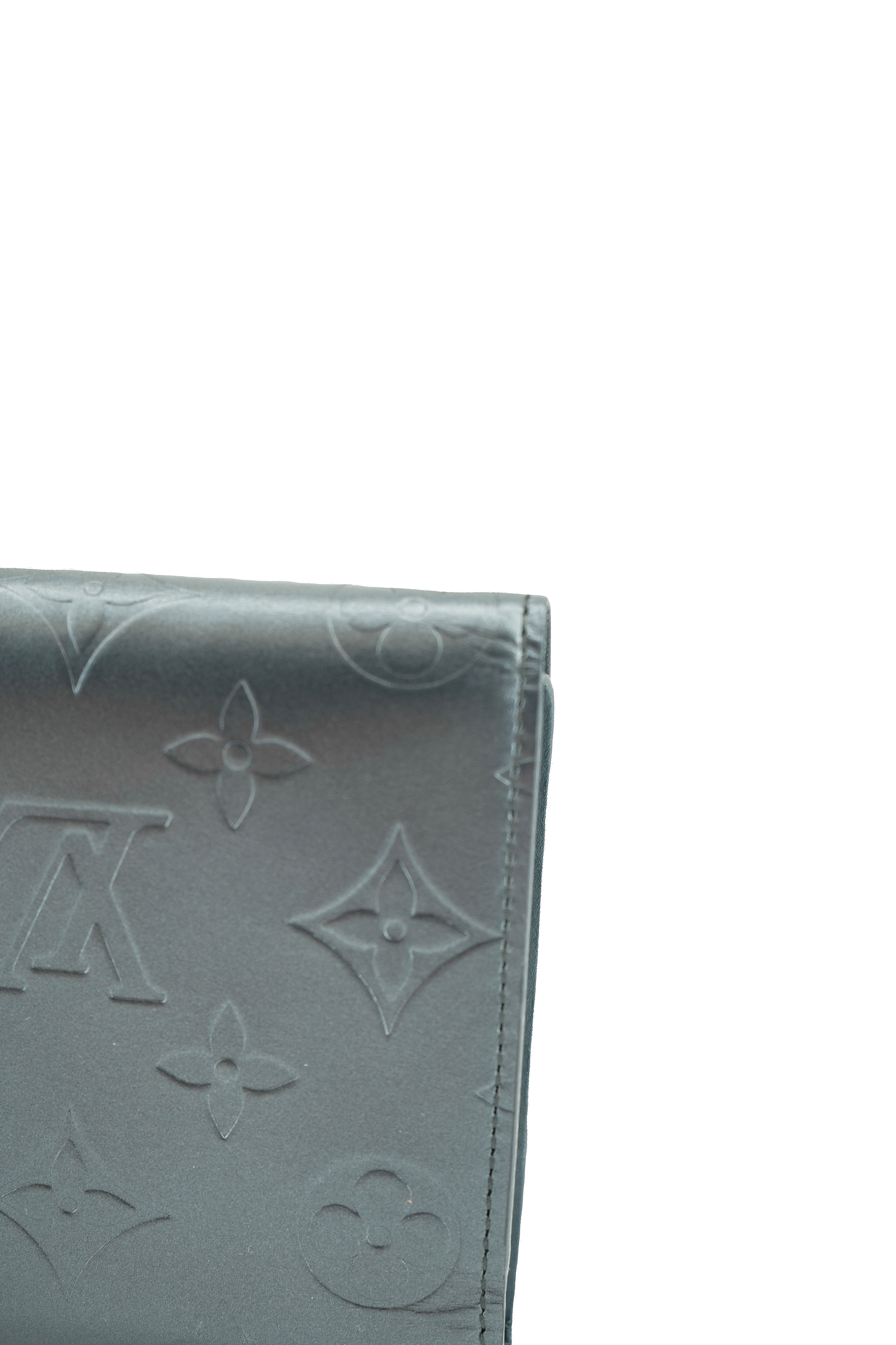 Louis Vuitton blue matte vernis long wallet TH0022