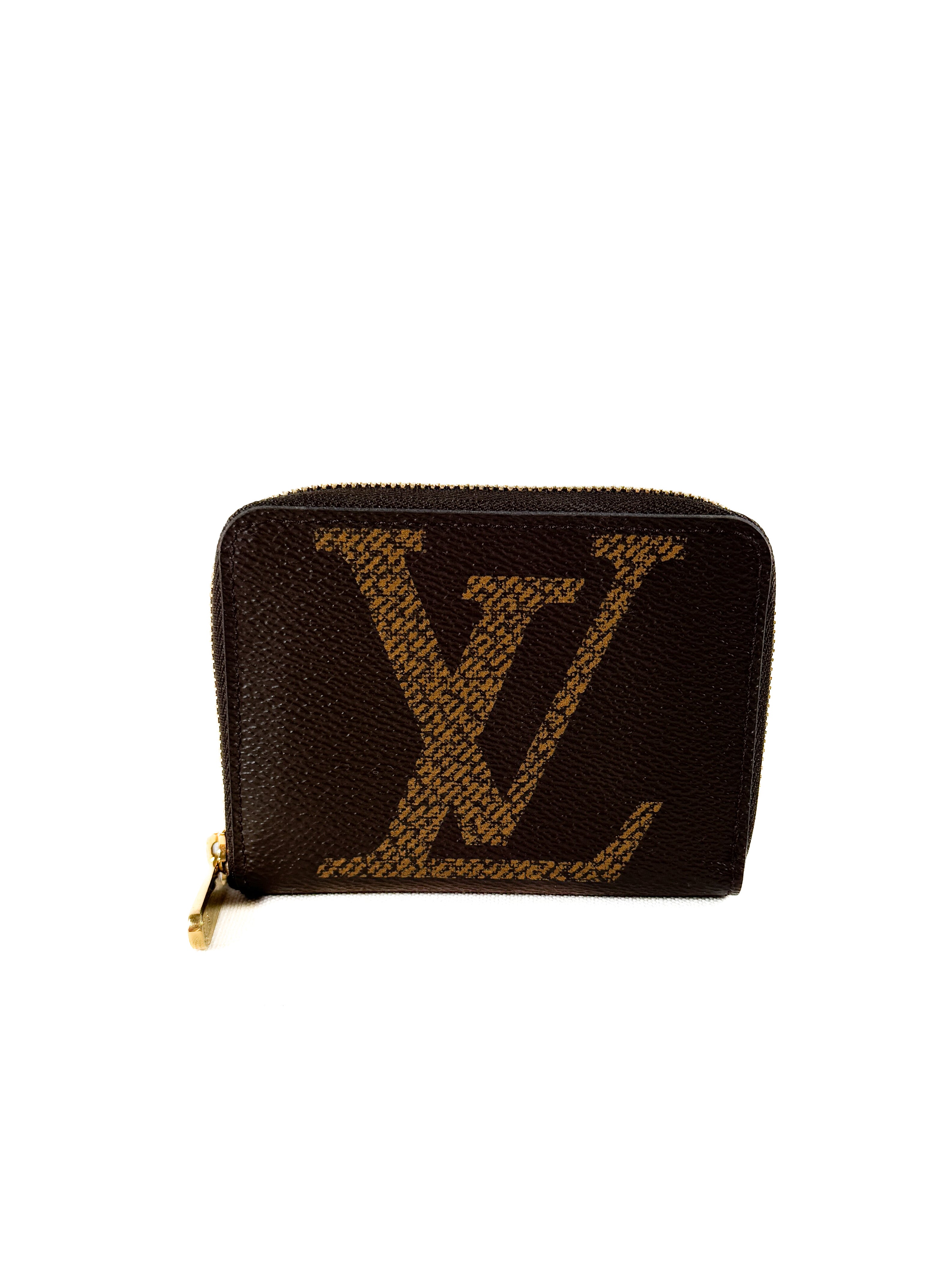Louis Vuitton giant monogram zippy coin wallet (microchip) BOX