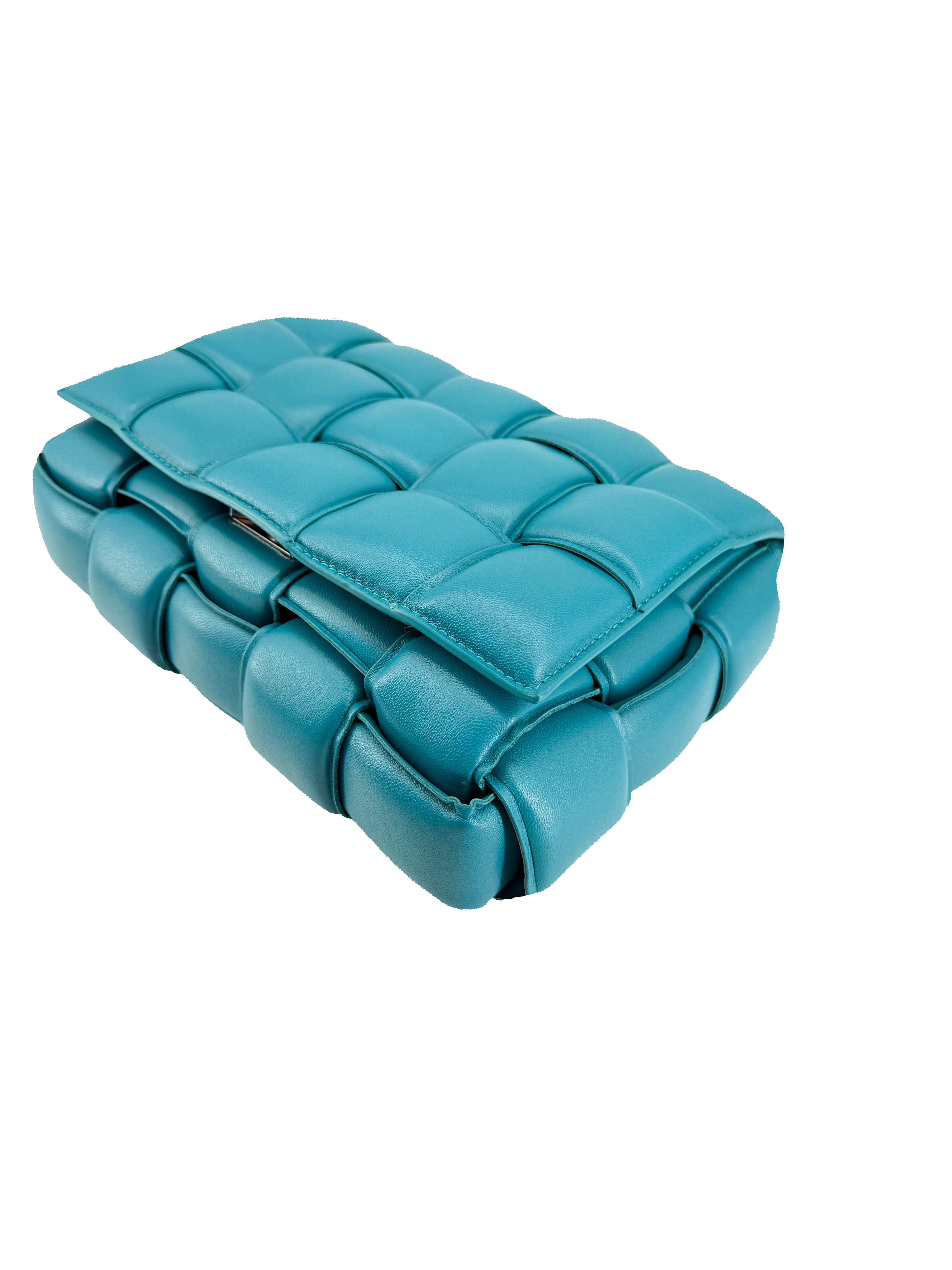 Bottega Veneta blue padded Cassette maxi bag B09693824D