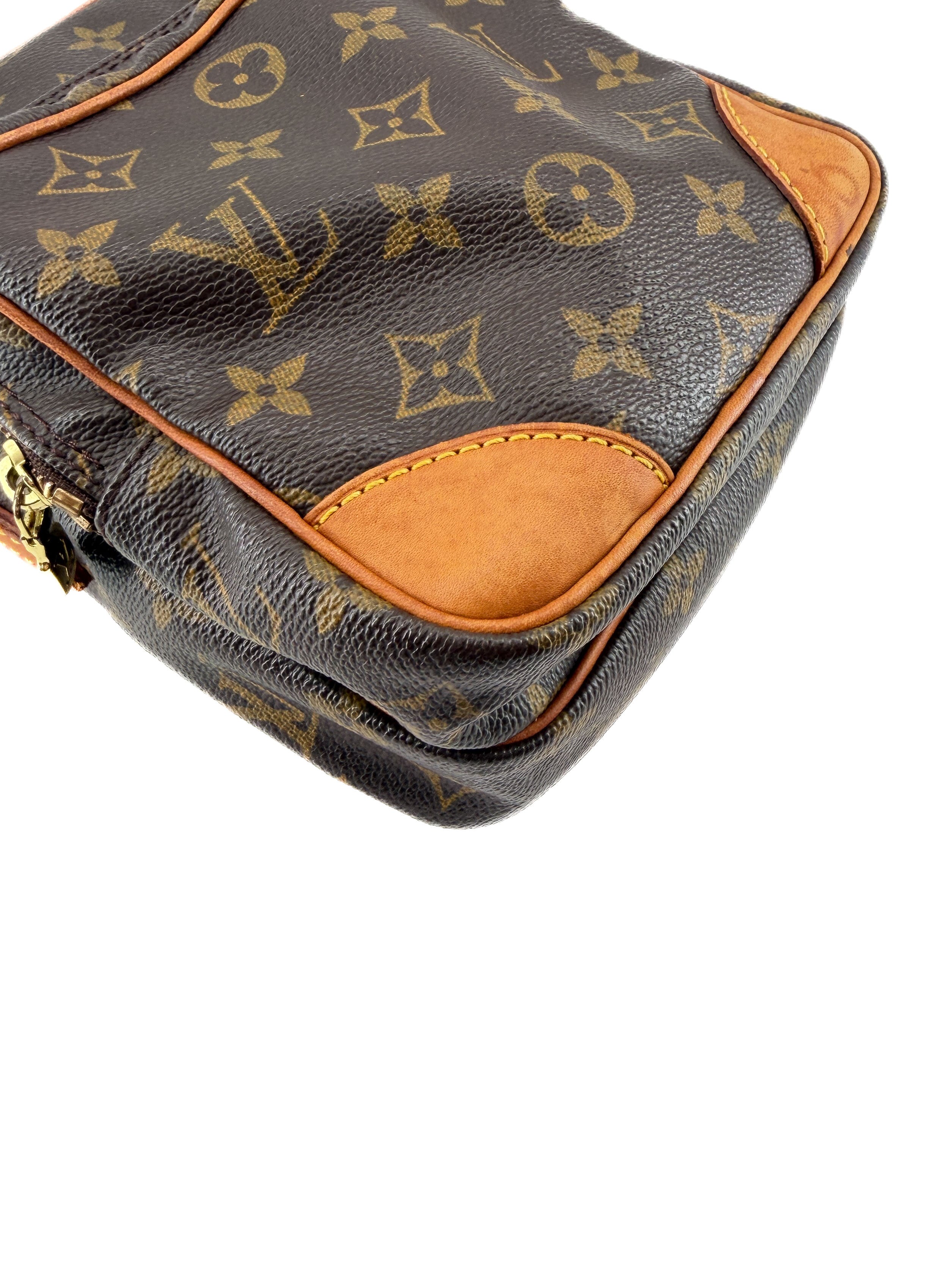 Louis Vuitton monogram Amazon TH0073