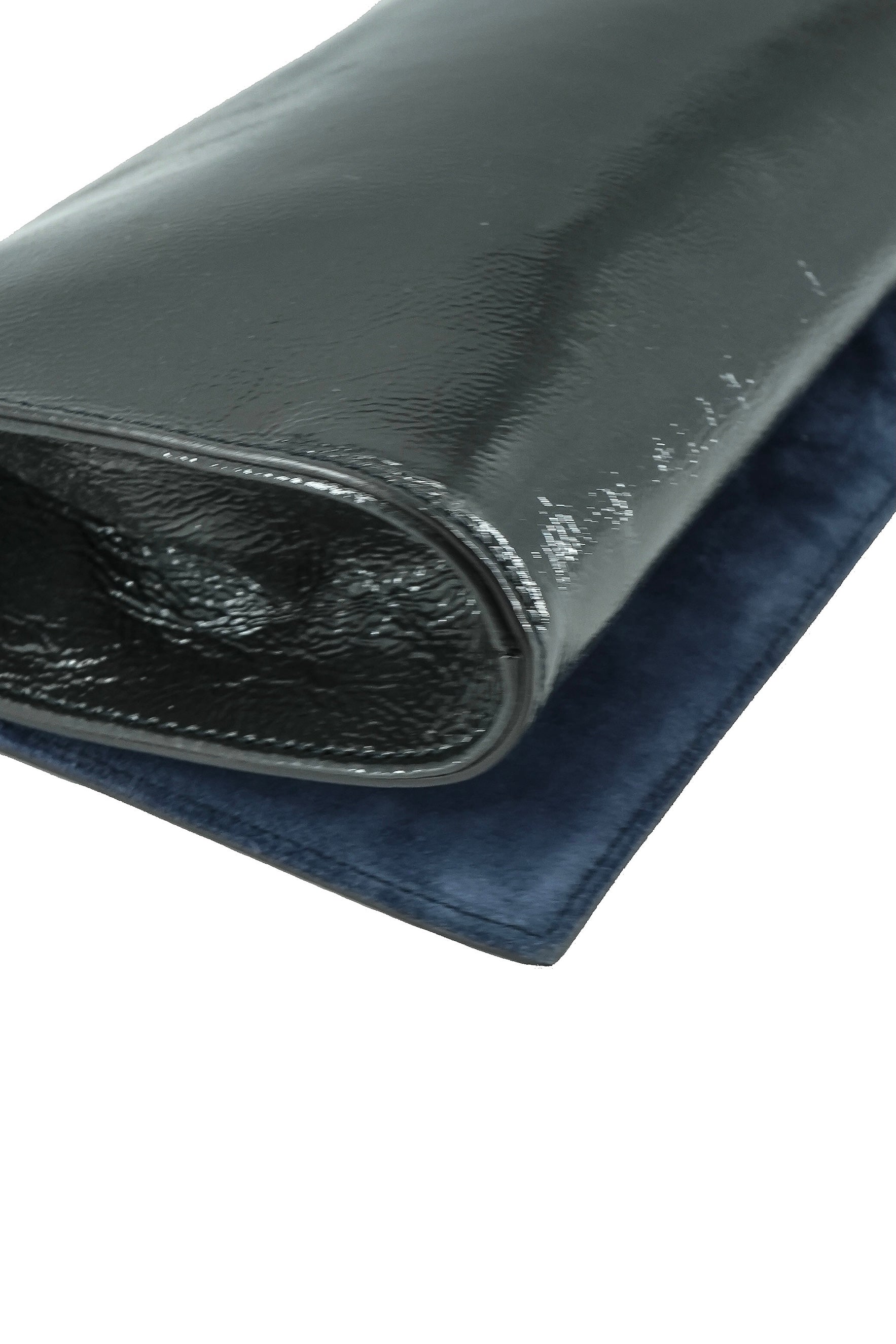 Gucci patent leather soho disco clutch 336753 204991
