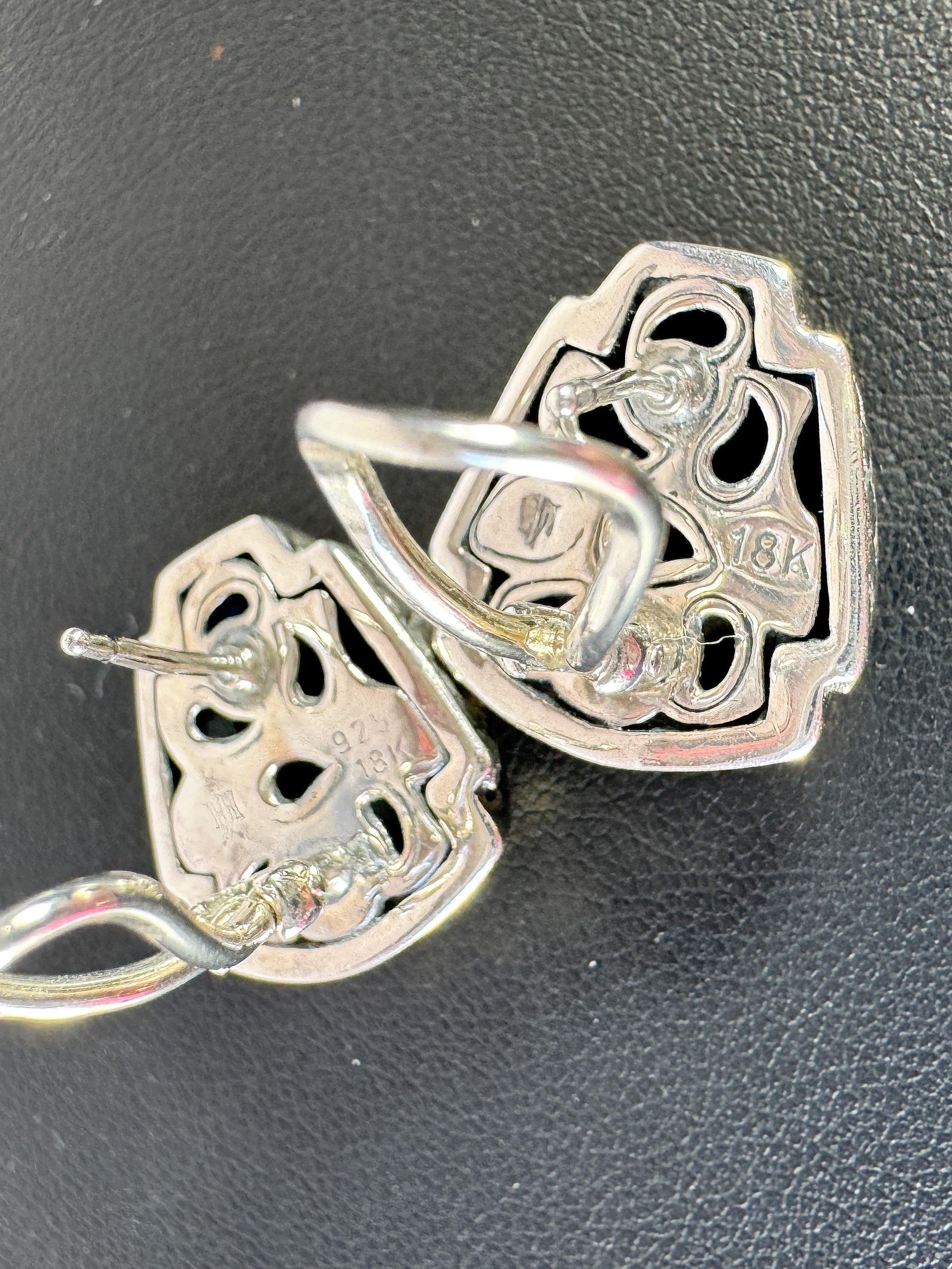 John Hardy sterling silver 18k gold leaf Ayu dot collection earrings