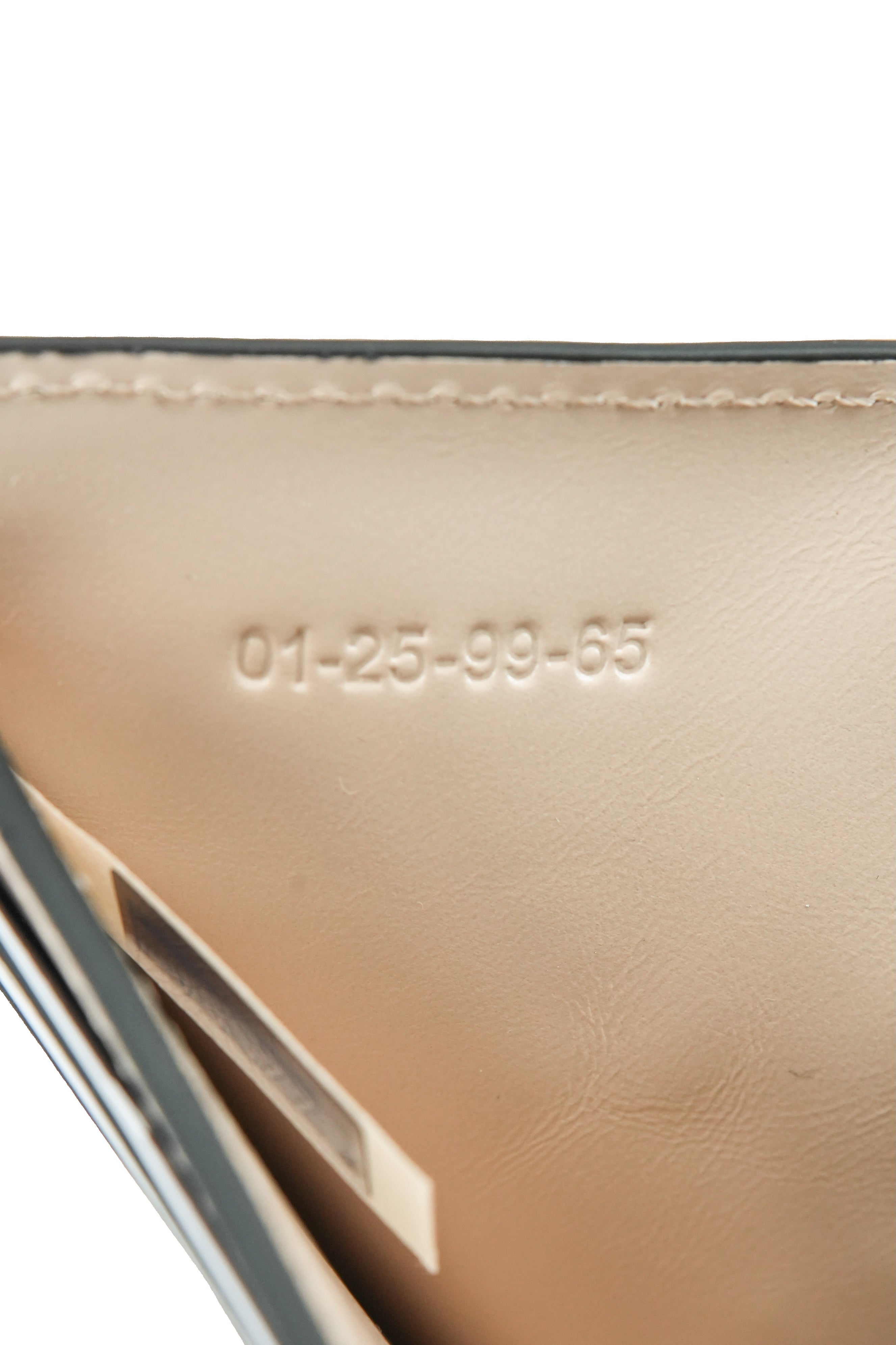 Chloé nude leather Mini Iconic trifold wallet 01-25-99-65