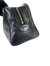 Chanel CC black diamond stitch leather zip case 1077012