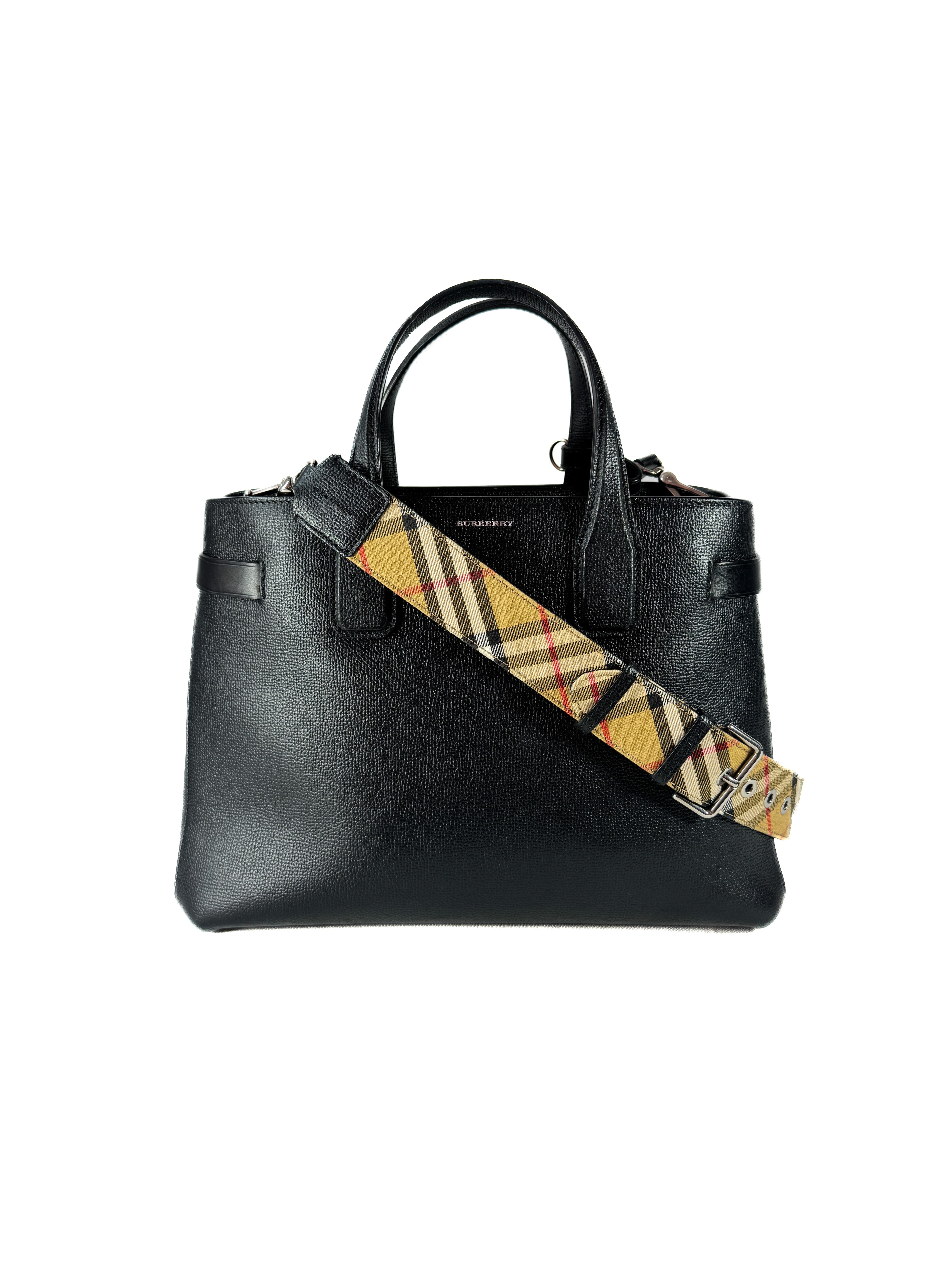 Burberry black house check grainy calfskin Banner bag ITCORDI17CAL