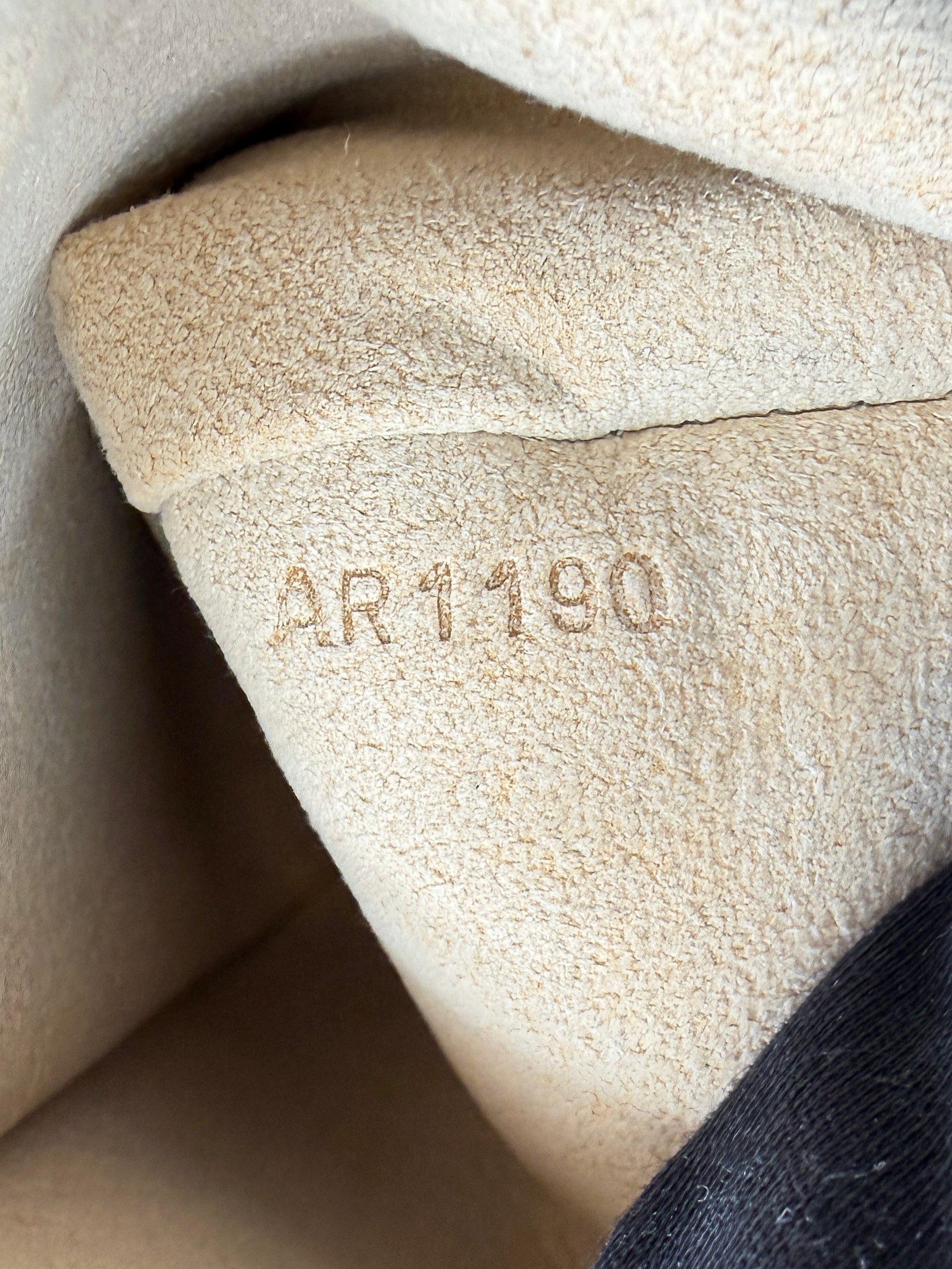 Louis Vuitton monogram Retiro PM AR1190